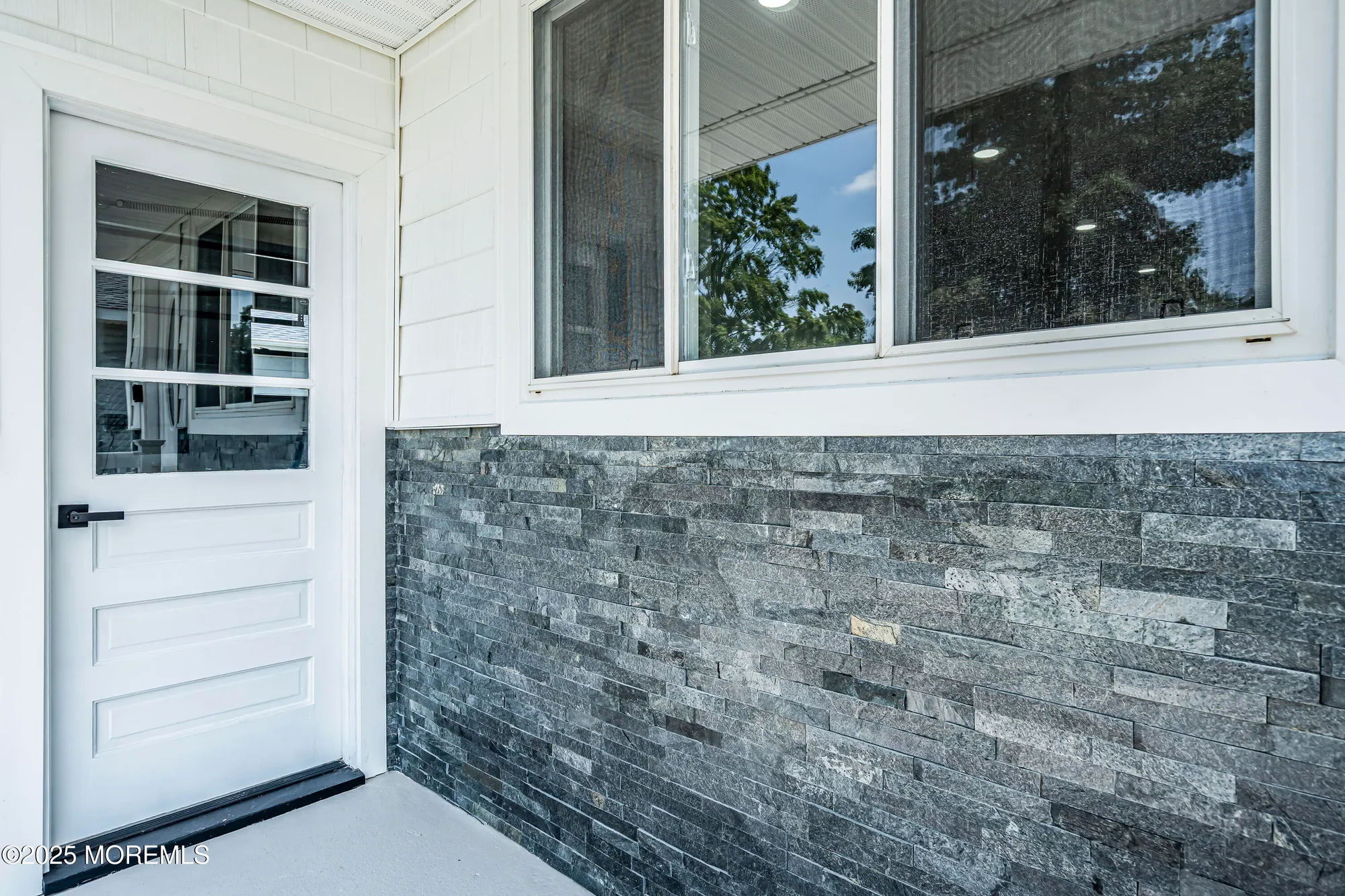 Property Slideshow image 6 of 25 | 68 scarborough pl, Toms River, NJ, 08757