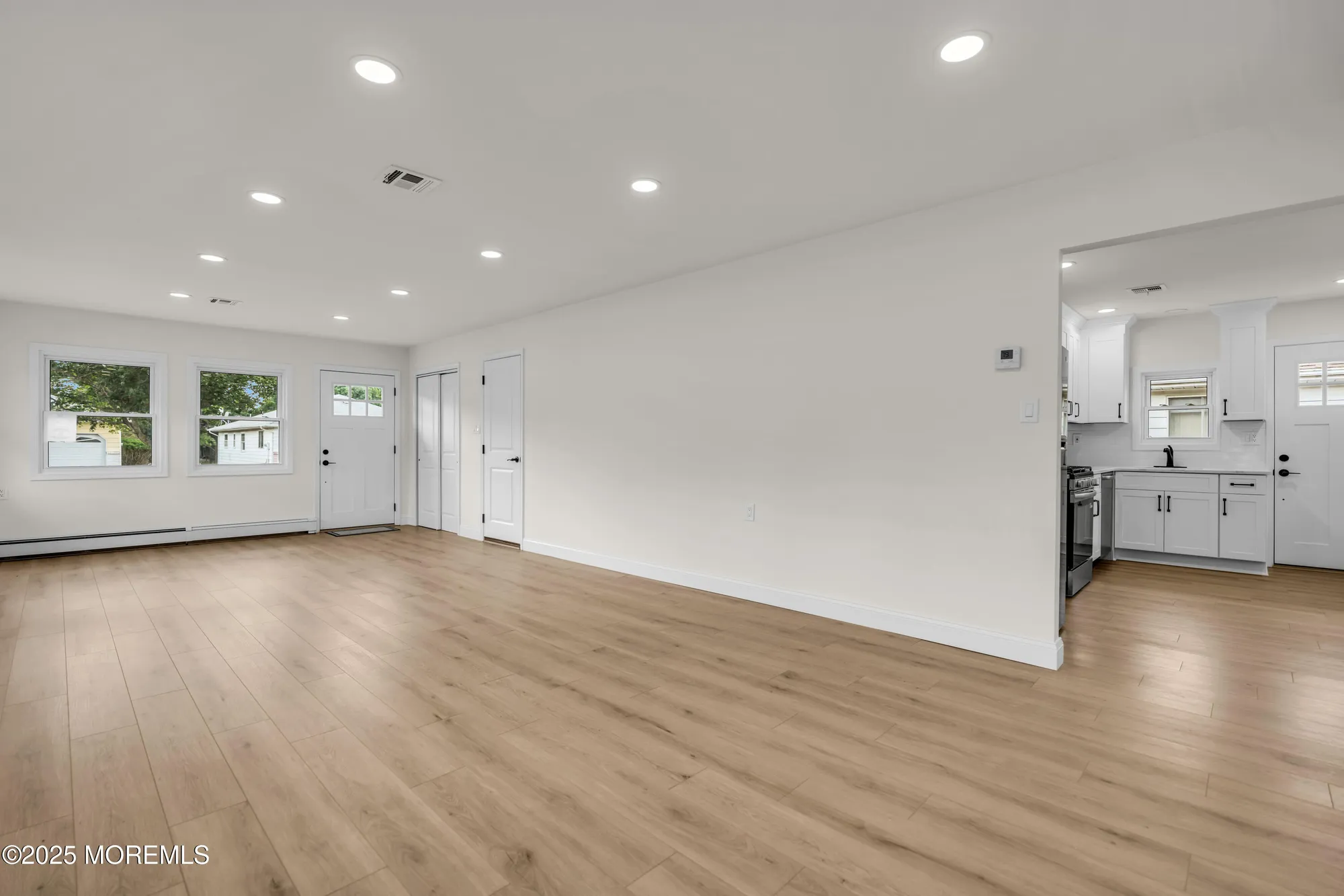 Property Slideshow image 10 of 32 | 434 saint thomas dr, Toms River, NJ, 08757