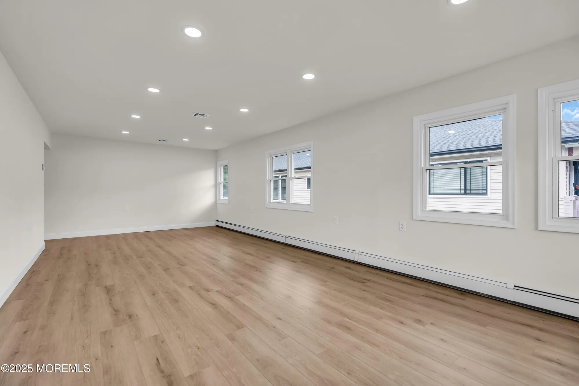 Property Slideshow image 9 of 32 | 434 saint thomas dr, Toms River, NJ, 08757