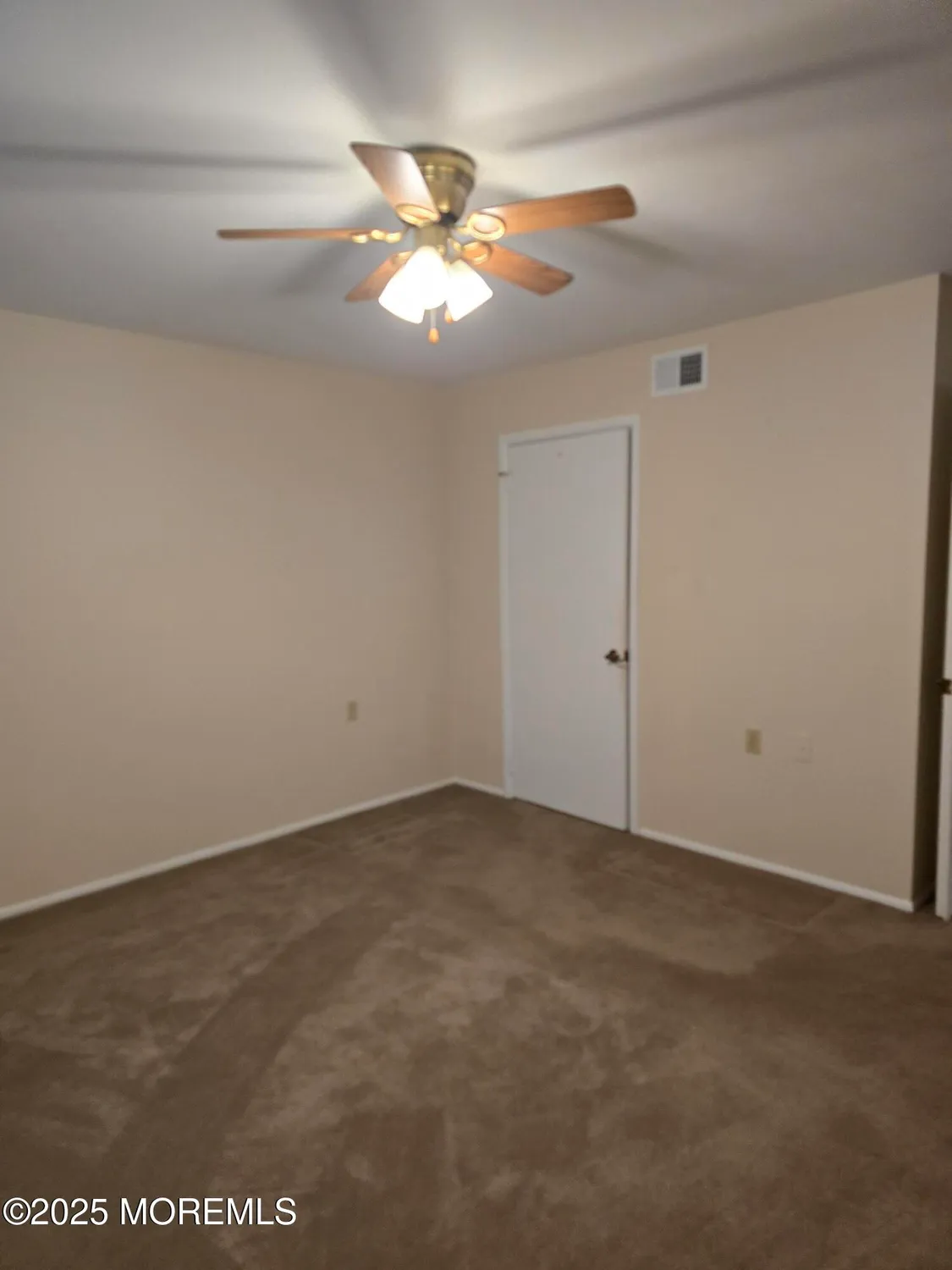 Property Slideshow image 18 of 29 | 833 westminster ct c, Manchester, NJ, 08759