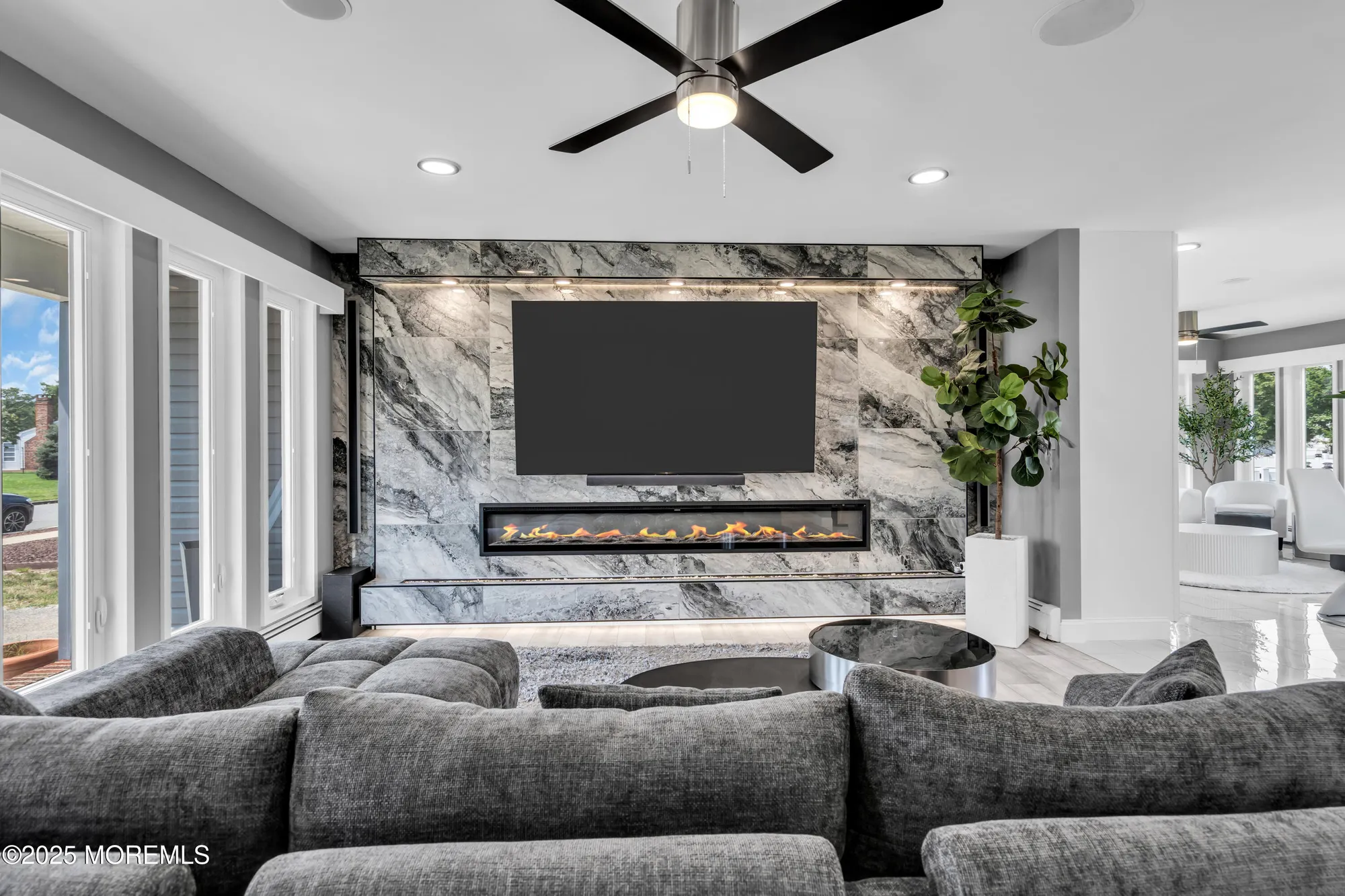 Property Slideshow image 10 of 38 | 16 whitmore dr, Toms River, NJ, 08757