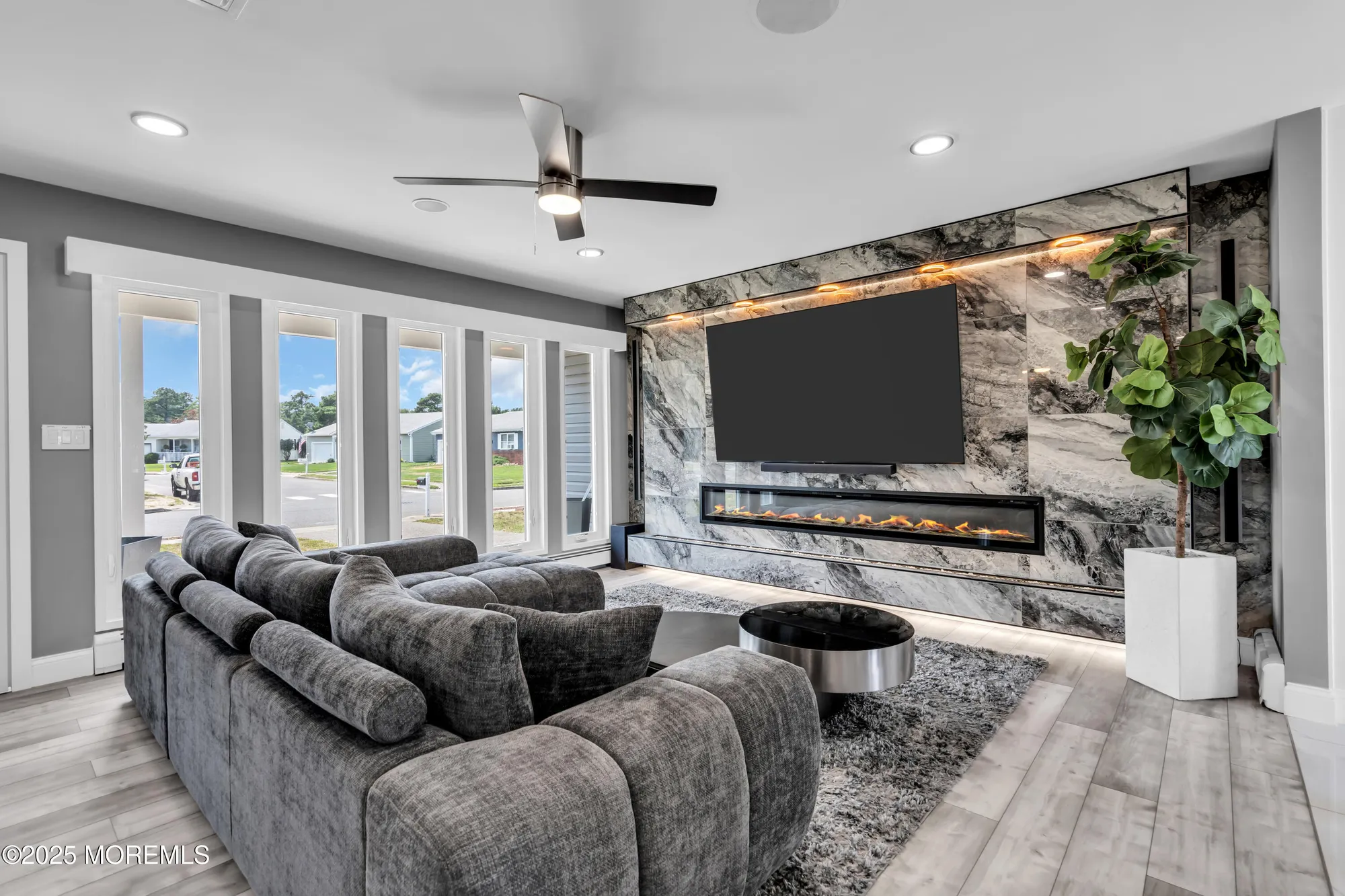 Property Slideshow image 12 of 38 | 16 whitmore dr, Toms River, NJ, 08757