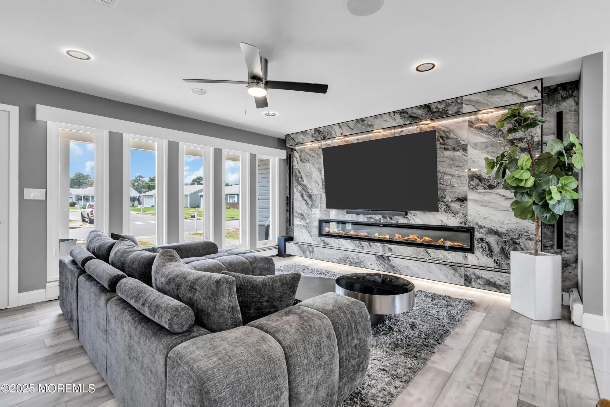 Property Slideshow image 14 of 38 | 16 whitmore dr, Toms River, NJ, 08757