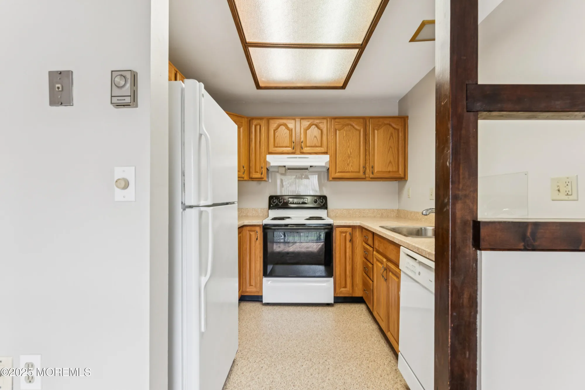Property Slideshow image 11 of 38 | 439h chesterfield ct, Manchester, NJ, 08759