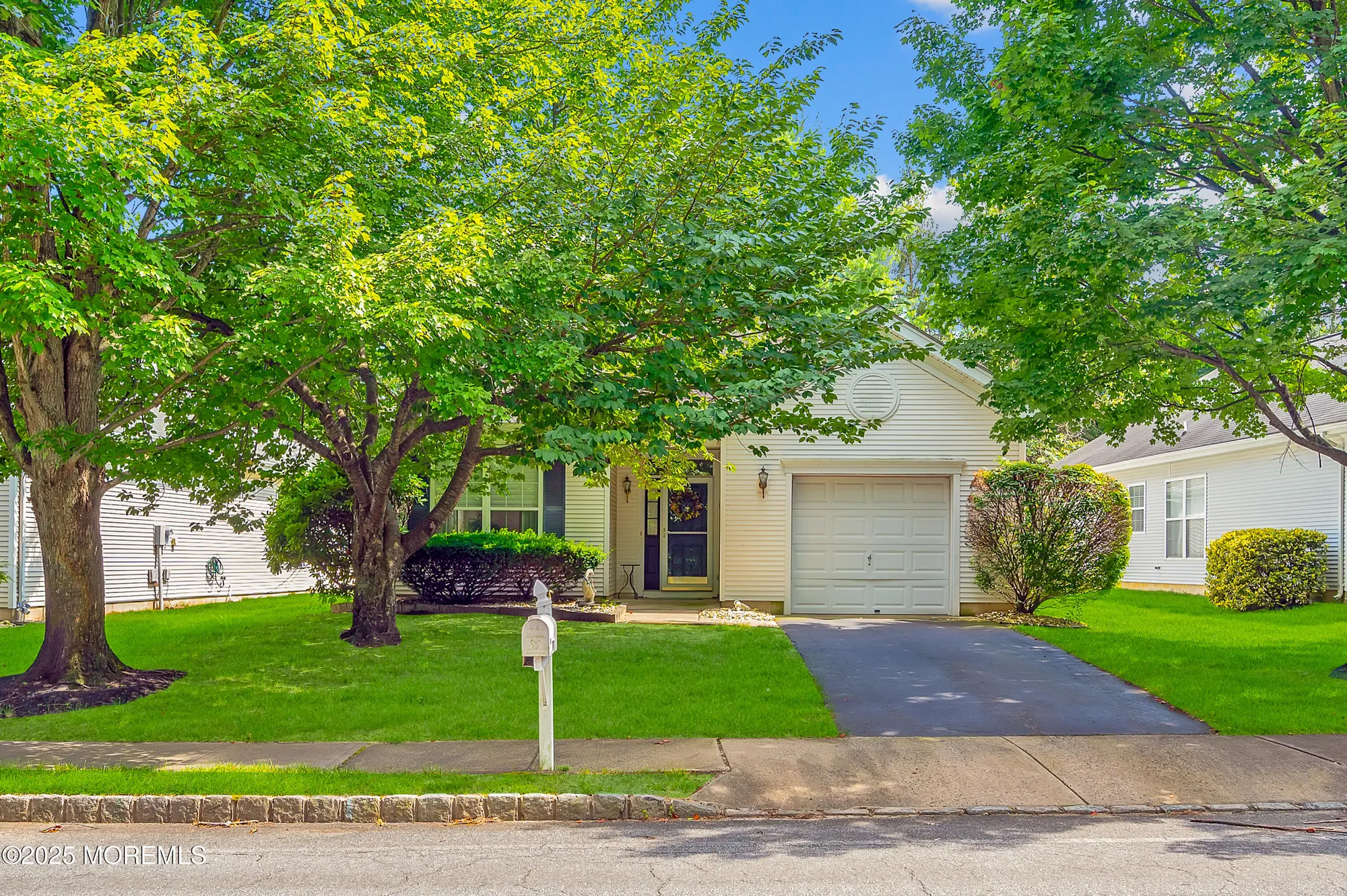 Property Slideshow image 1 of 27 | 22 spring meadow dr, Lakewood, NJ, 08701