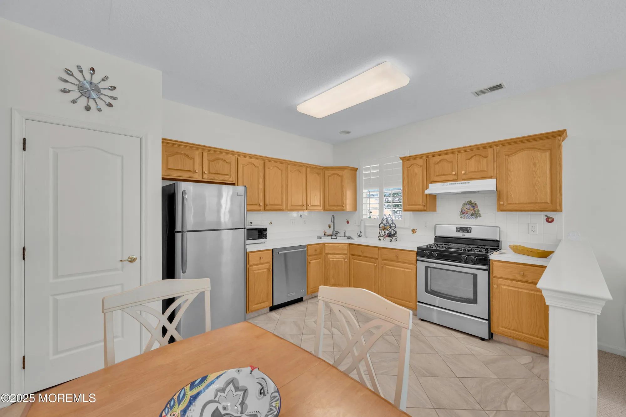 Property Slideshow image 14 of 27 | 22 spring meadow dr, Lakewood, NJ, 08701