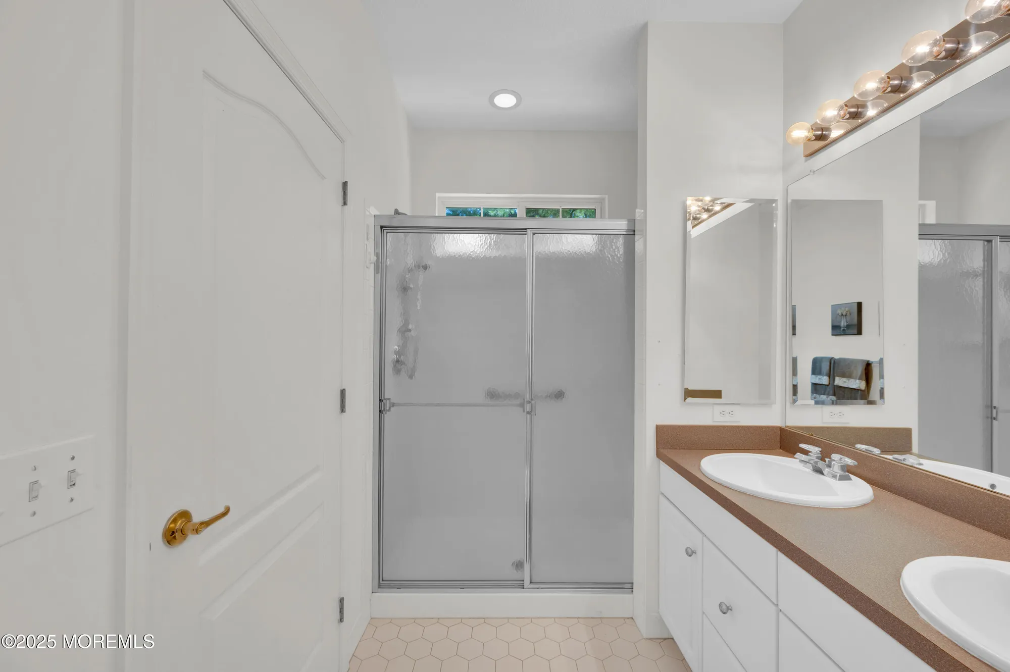 Property Slideshow image 22 of 27 | 22 spring meadow dr, Lakewood, NJ, 08701