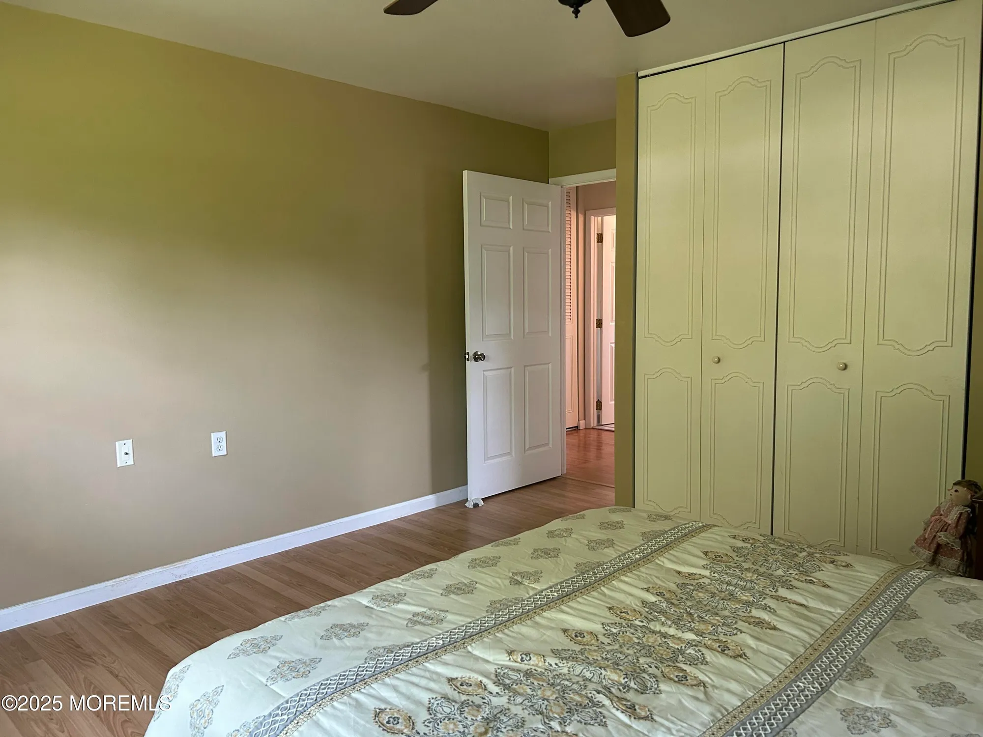 Property Slideshow image 33 of 35 | 1183b clydebank ct, Lakewood, NJ, 08701