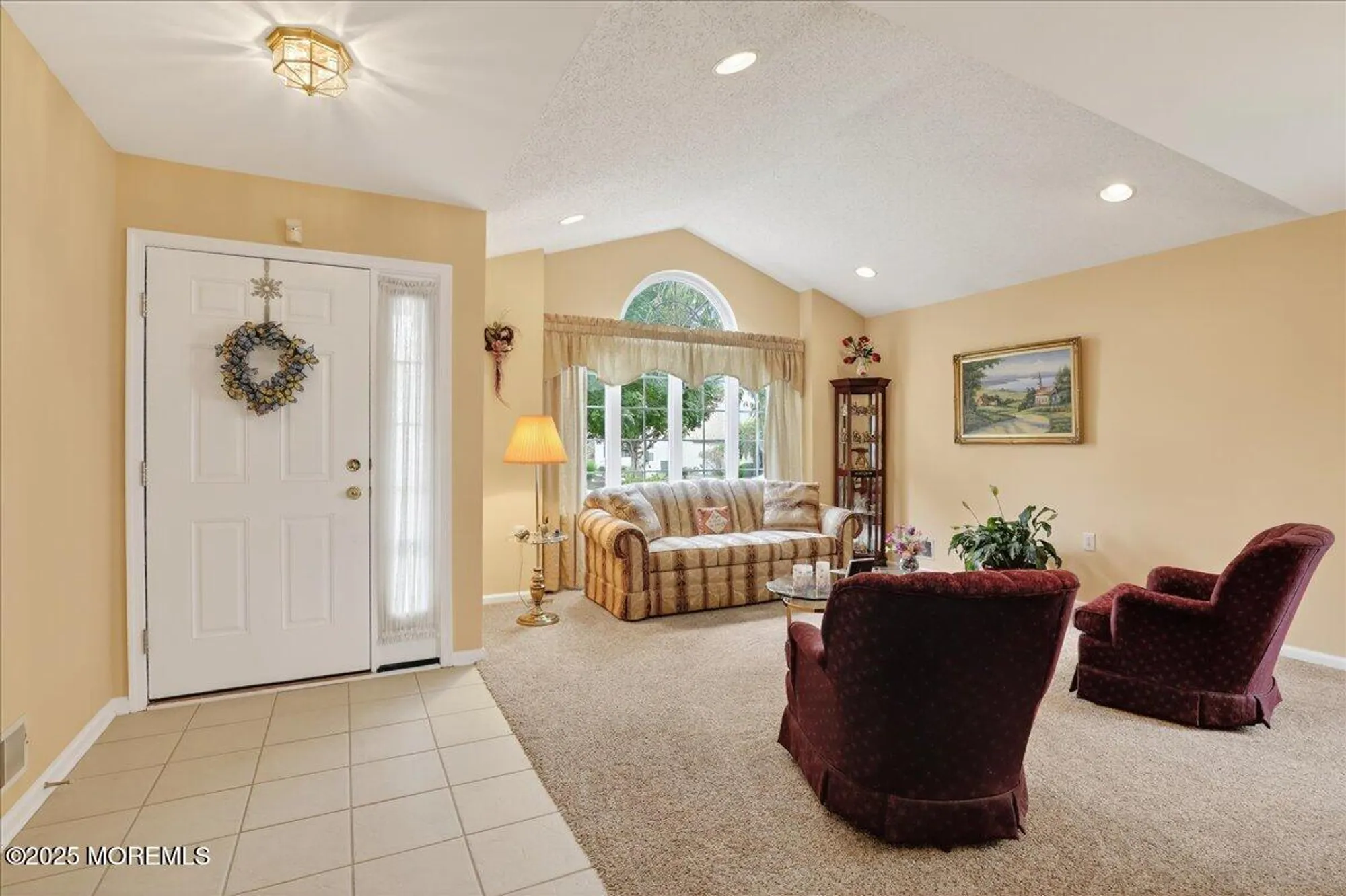 Property Slideshow image 4 of 25 | 1 spyglass dr, Jackson, NJ, 08527