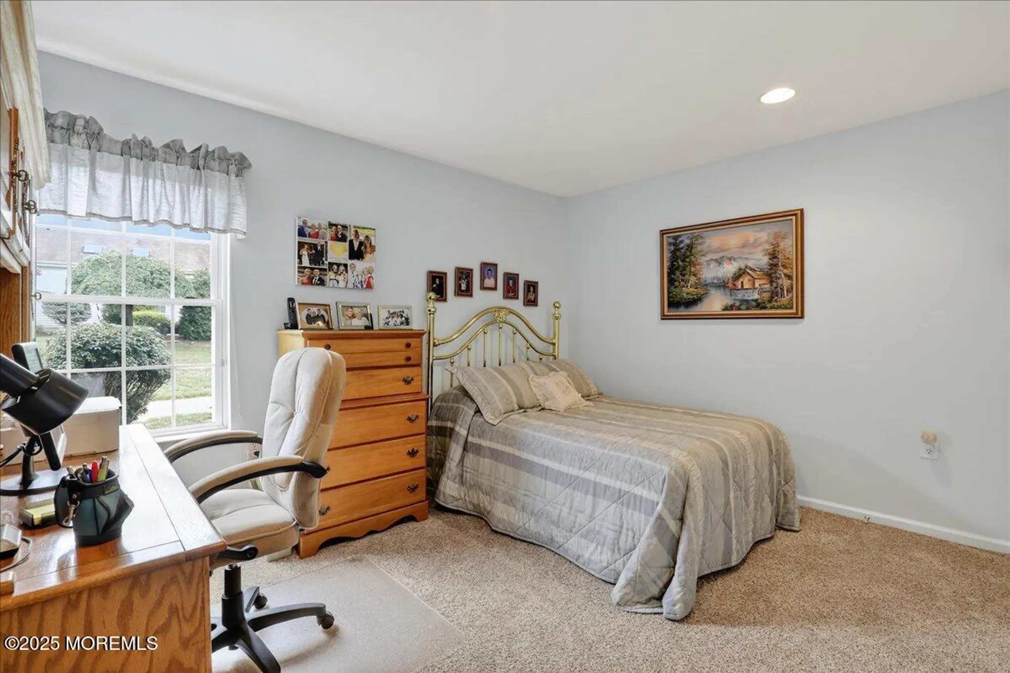Property Slideshow image 15 of 25 | 1 spyglass dr, Jackson, NJ, 08527
