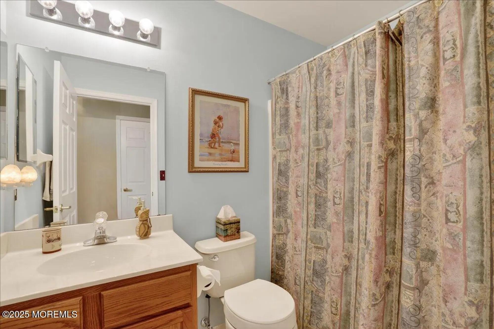 Property Slideshow image 16 of 25 | 1 spyglass dr, Jackson, NJ, 08527