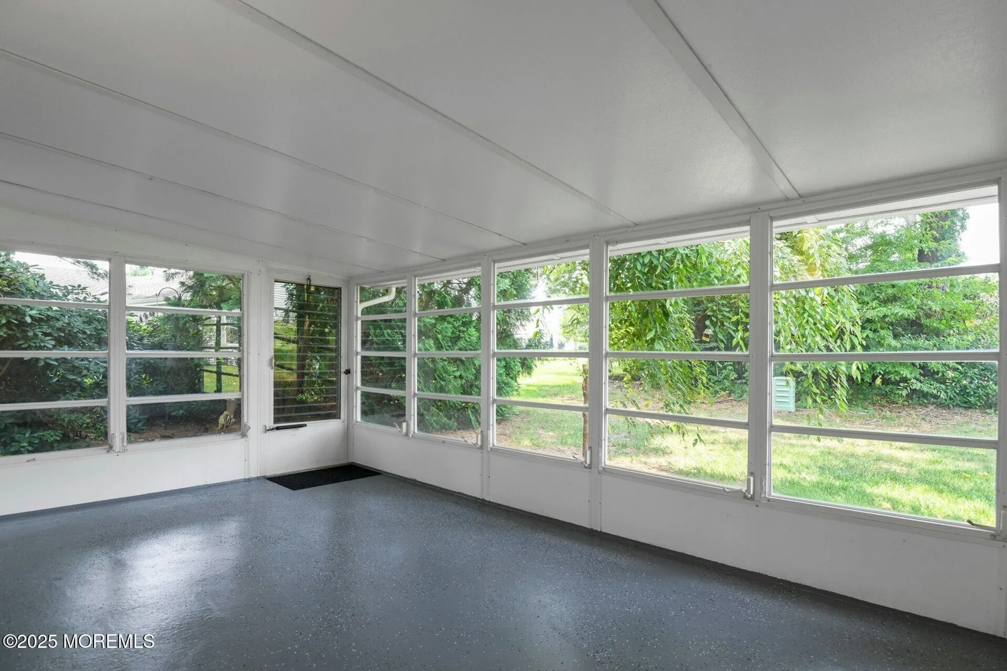 Property Slideshow image 21 of 25 | 11 twyford ln, Manchester, NJ, 08759