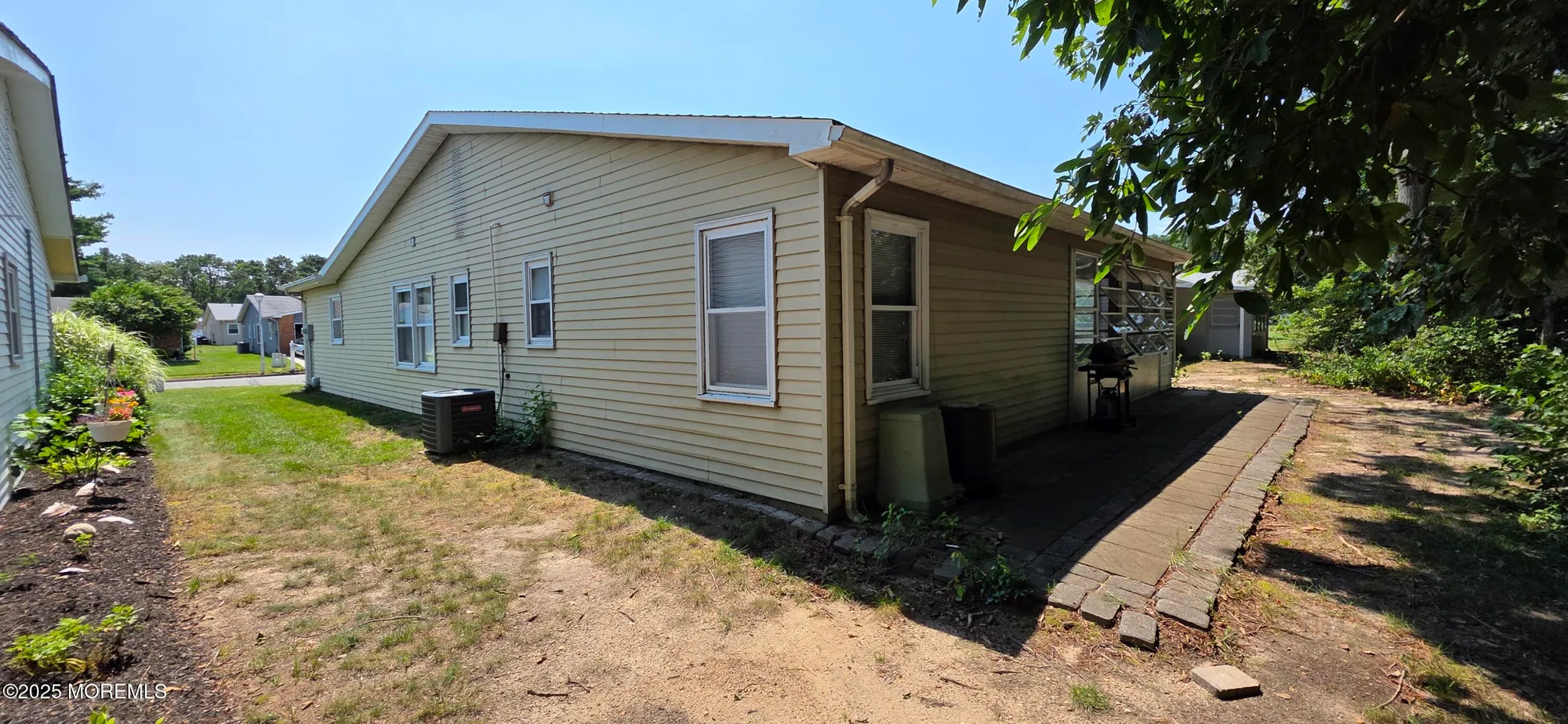 Property Slideshow image 20 of 21 | 12 lance dr, Brick, NJ, 08723