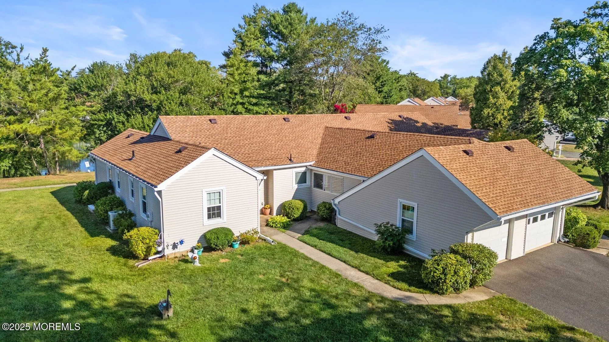 Property Slideshow image 28 of 34 | 82 parkway dr # b, Freehold, NJ, 07728