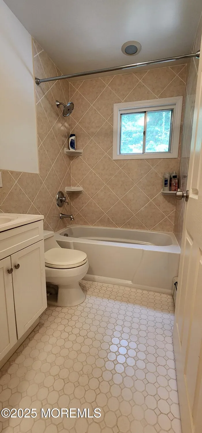 Property Slideshow image 14 of 17 | 27 pheasant st a, Manchester, NJ, 08759