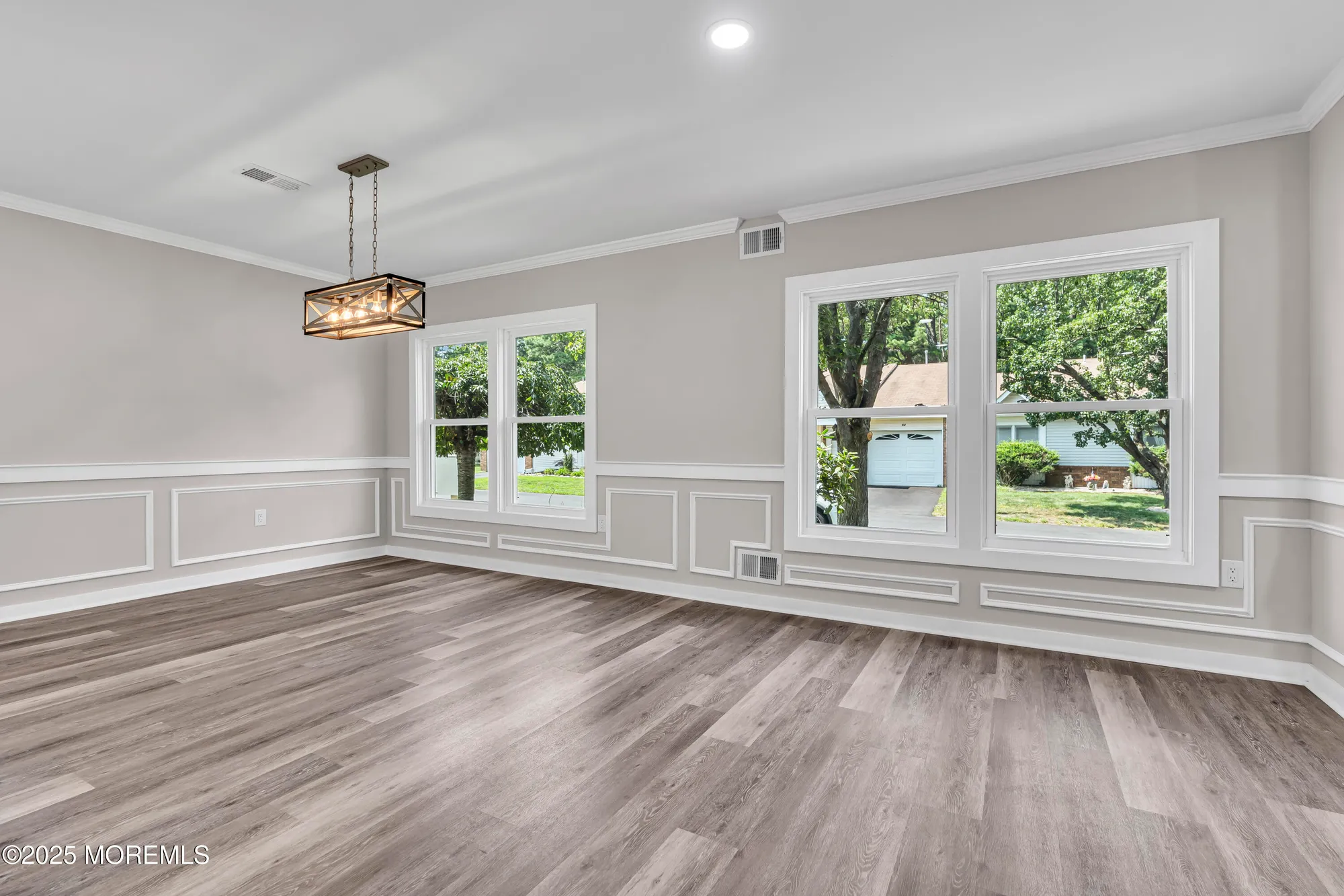 Property Slideshow image 5 of 64 | 95 chaucer ct, Lakewood, NJ, 08701
