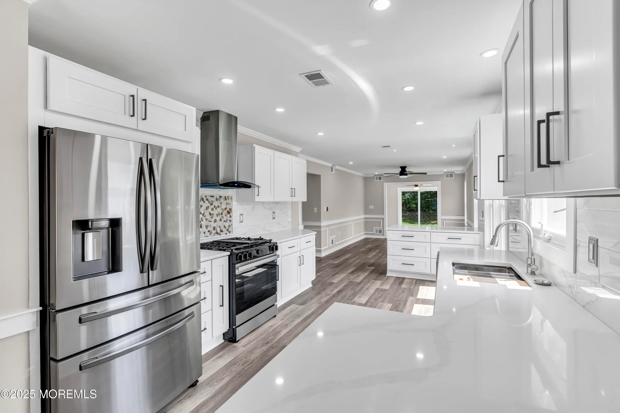 Property Slideshow image 12 of 64 | 95 chaucer ct, Lakewood, NJ, 08701