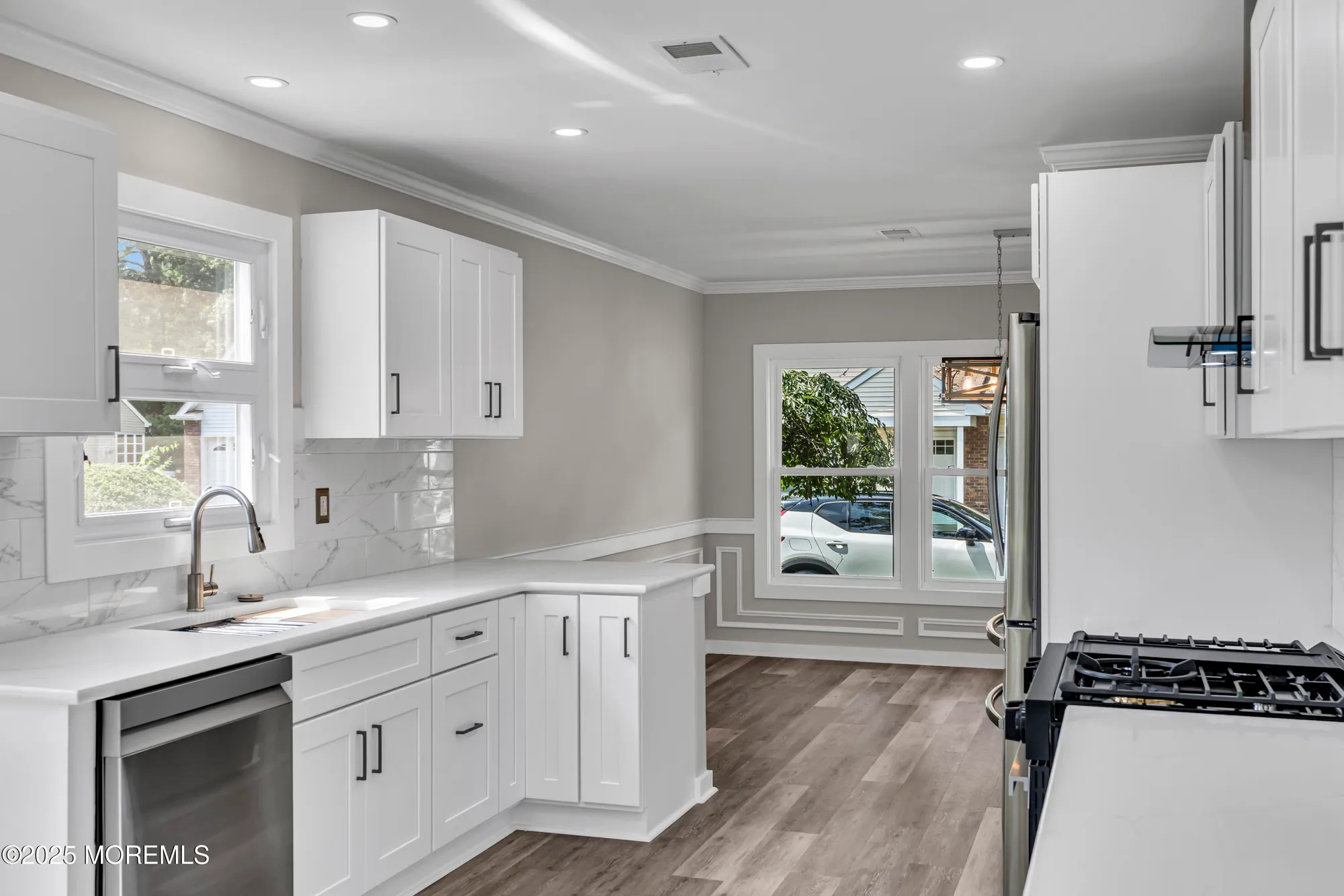 Property Slideshow image 15 of 64 | 95 chaucer ct, Lakewood, NJ, 08701