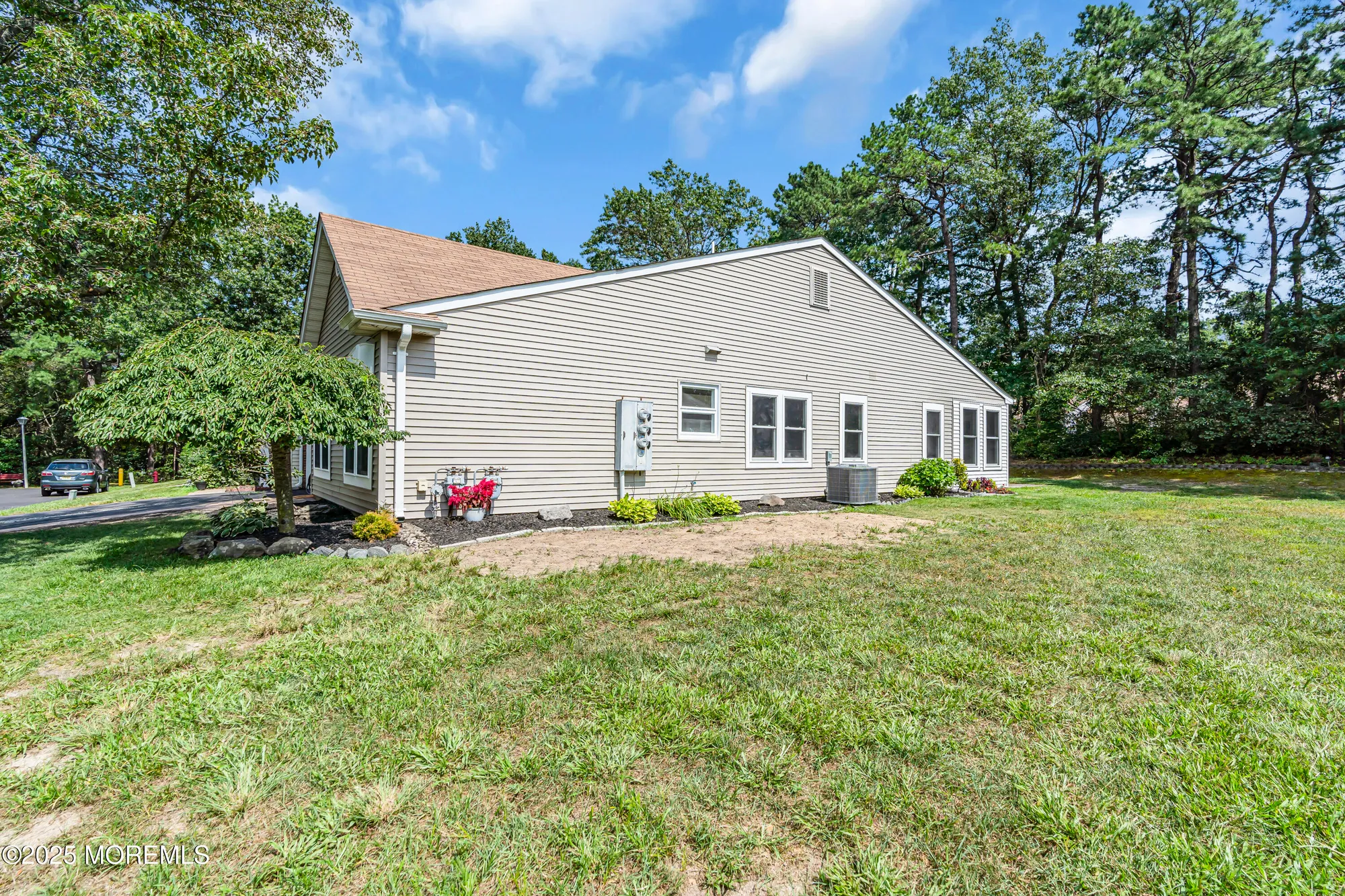 Property Slideshow image 56 of 64 | 95 chaucer ct, Lakewood, NJ, 08701