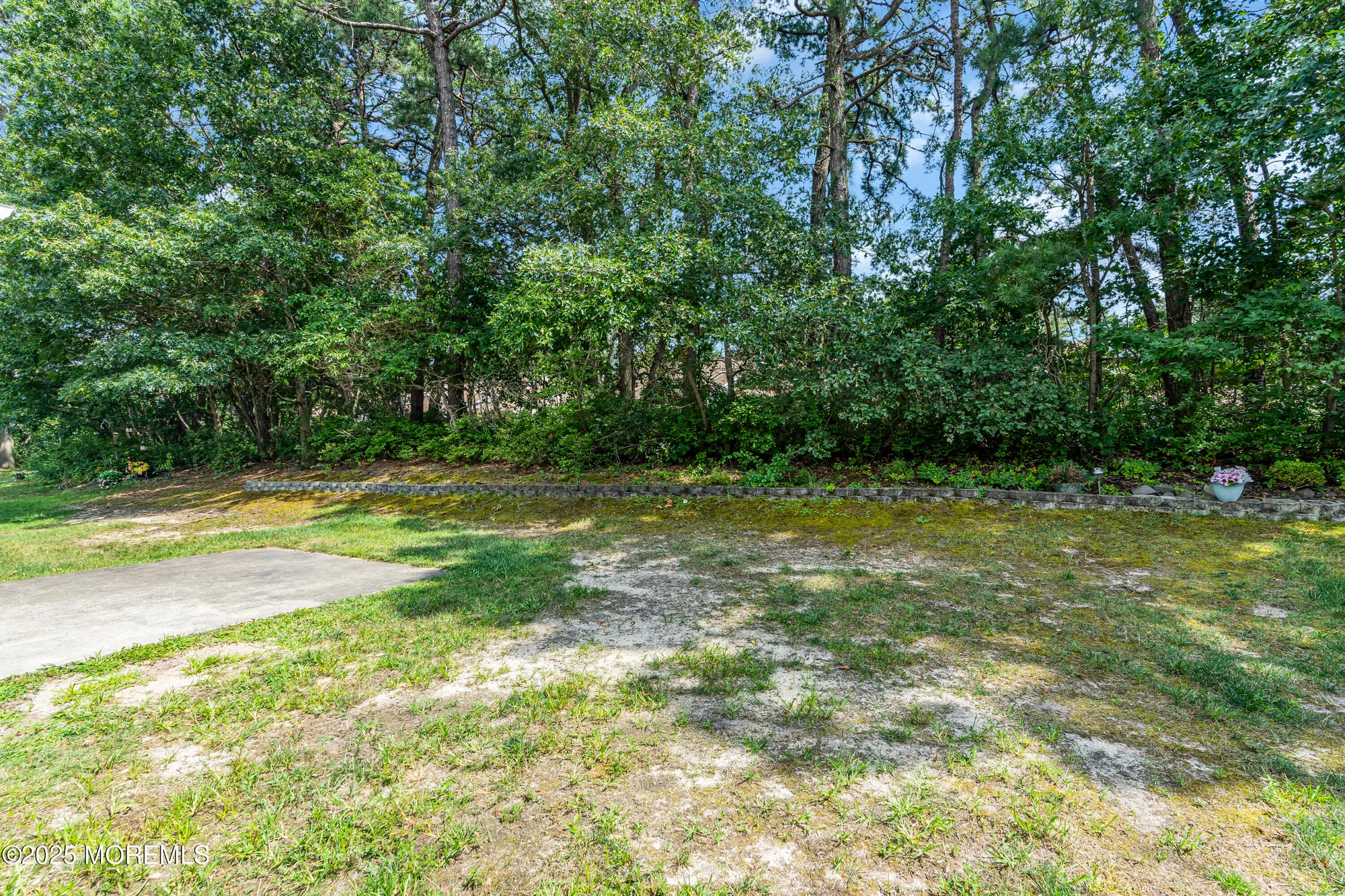 Property Slideshow image 57 of 64 | 95 chaucer ct, Lakewood, NJ, 08701