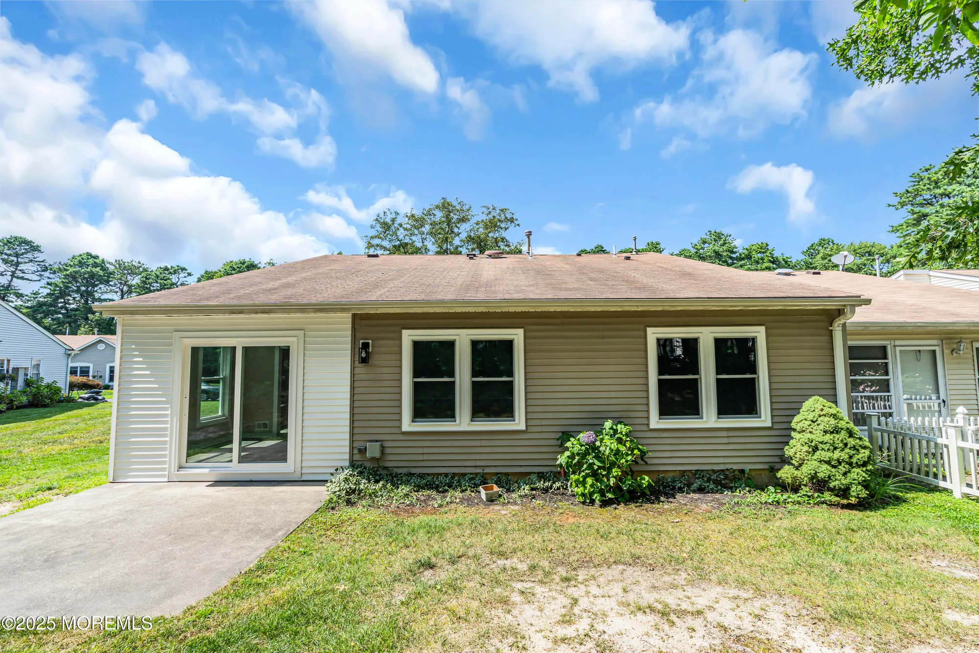 Property Slideshow image 61 of 64 | 95 chaucer ct, Lakewood, NJ, 08701