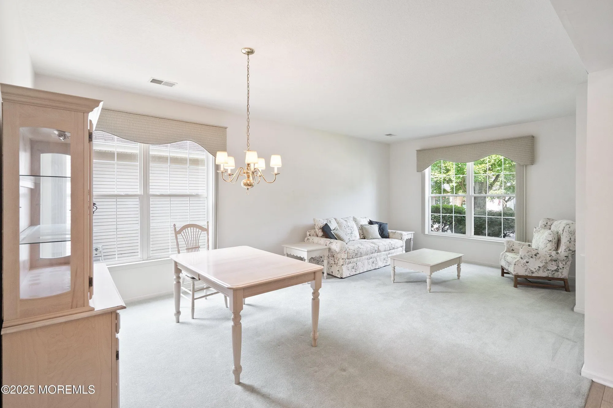 Property Slideshow image 6 of 41 | 15 evergreen springs dr, Lakewood, NJ, 08701