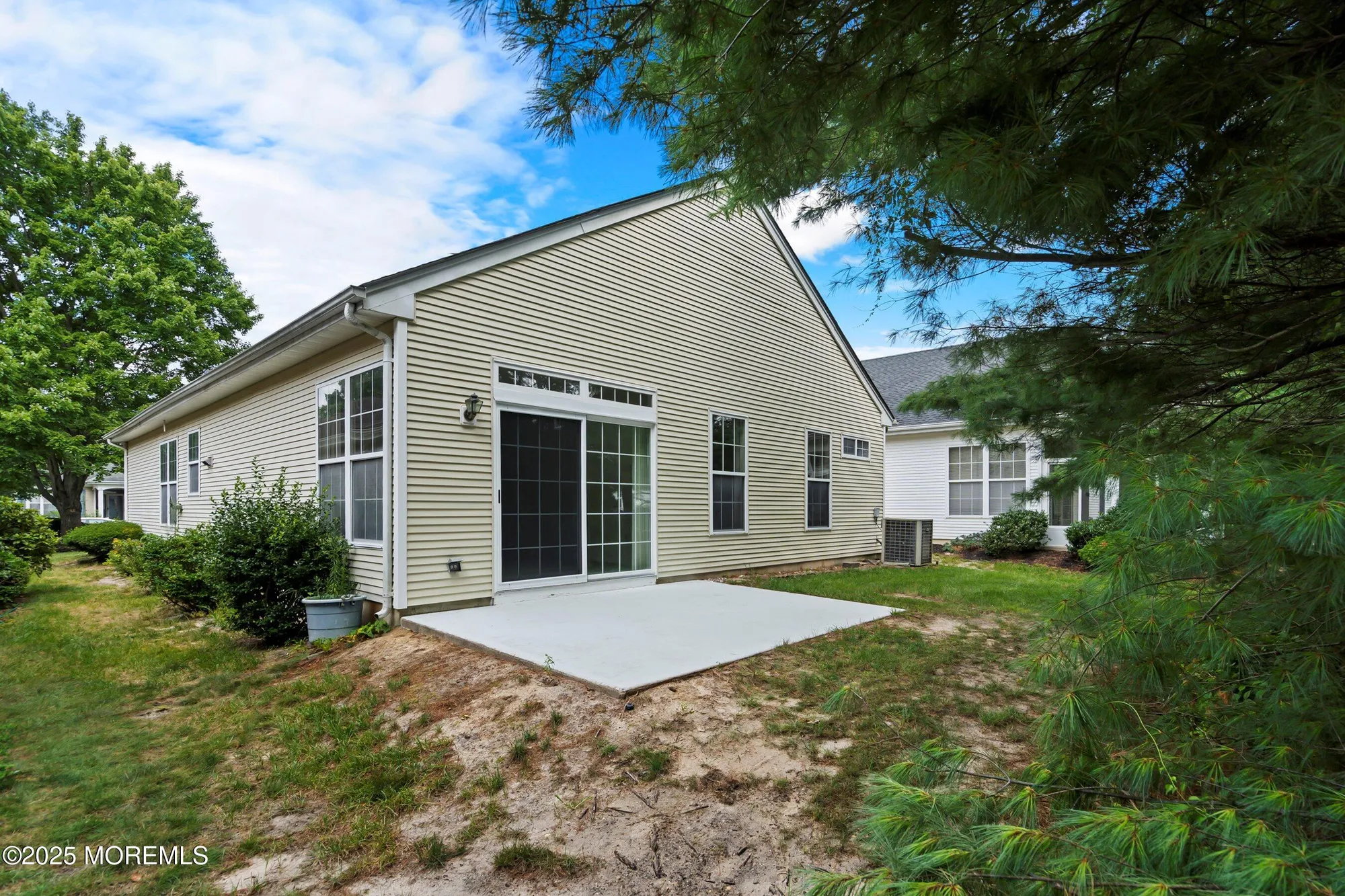 Property Slideshow image 24 of 41 | 15 evergreen springs dr, Lakewood, NJ, 08701