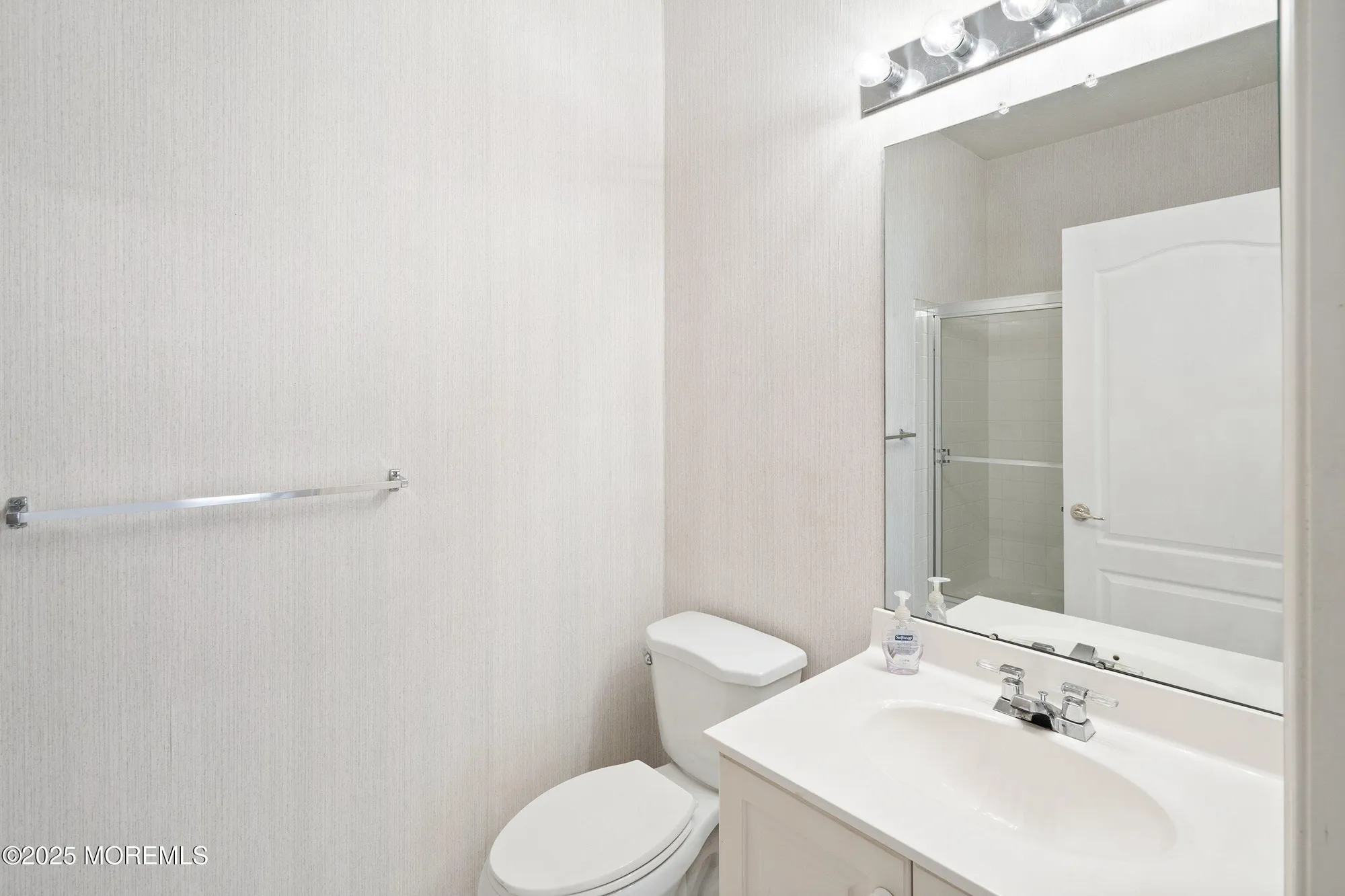 Property Slideshow image 19 of 41 | 15 evergreen springs dr, Lakewood, NJ, 08701