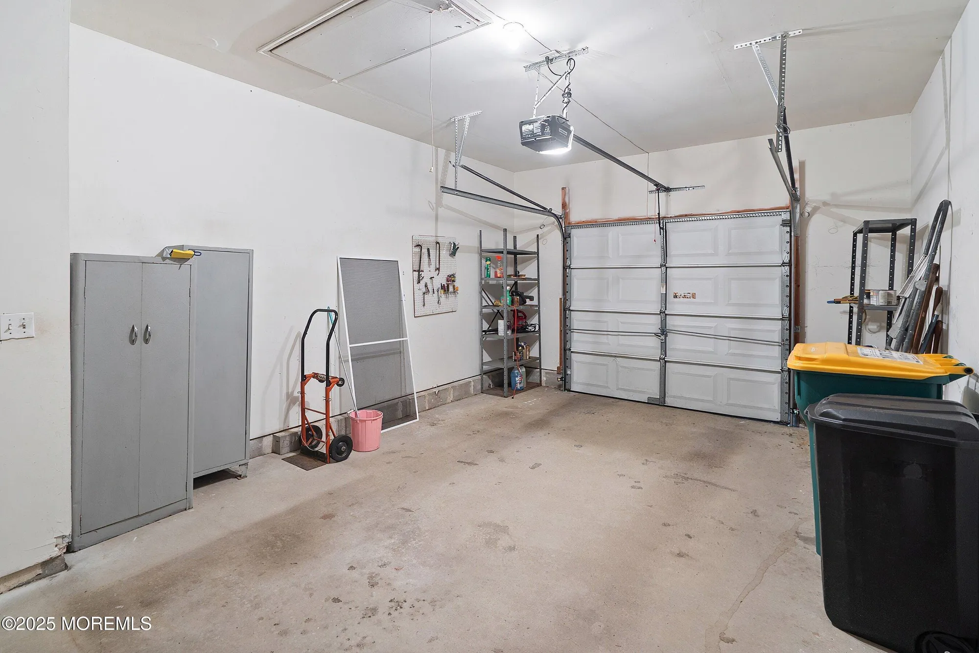 Property Slideshow image 22 of 41 | 15 evergreen springs dr, Lakewood, NJ, 08701