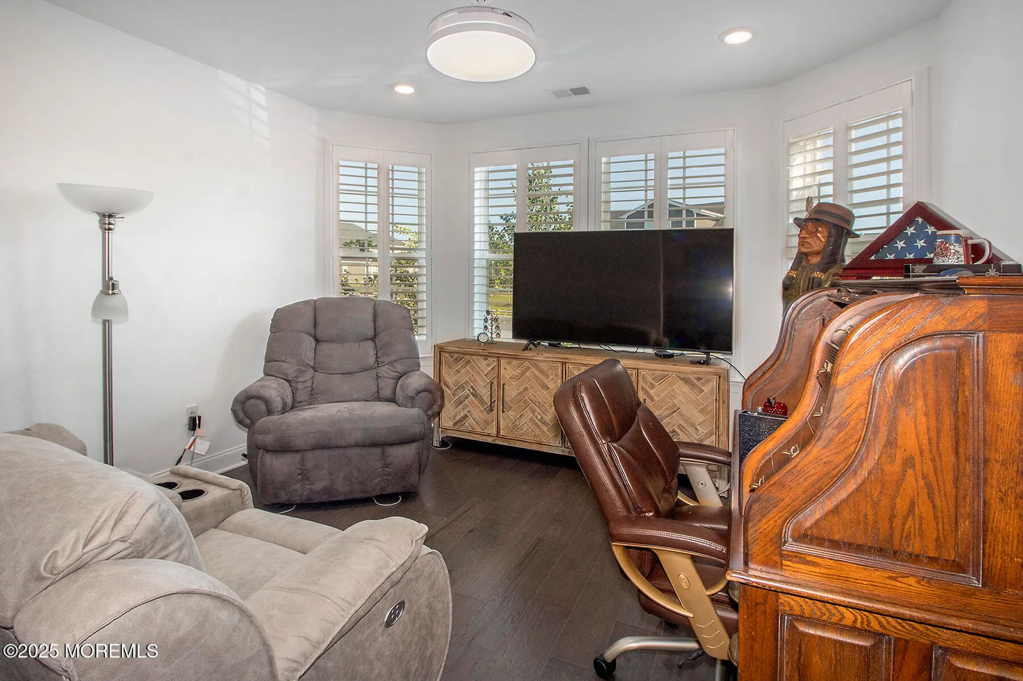 Property Slideshow image 9 of 20 | 12 samuel dr, Barnegat, NJ, 08005