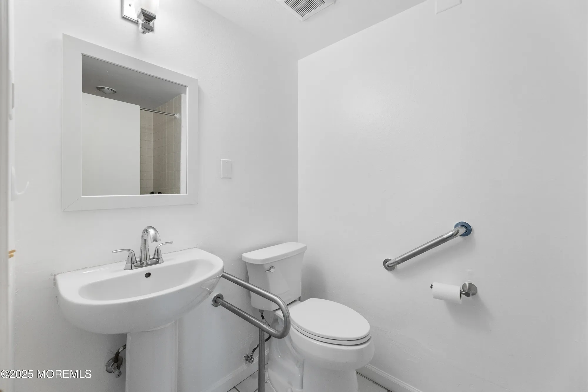 Property Slideshow image 22 of 41 | 394 orrington ln c, Monroe, NJ, 08831