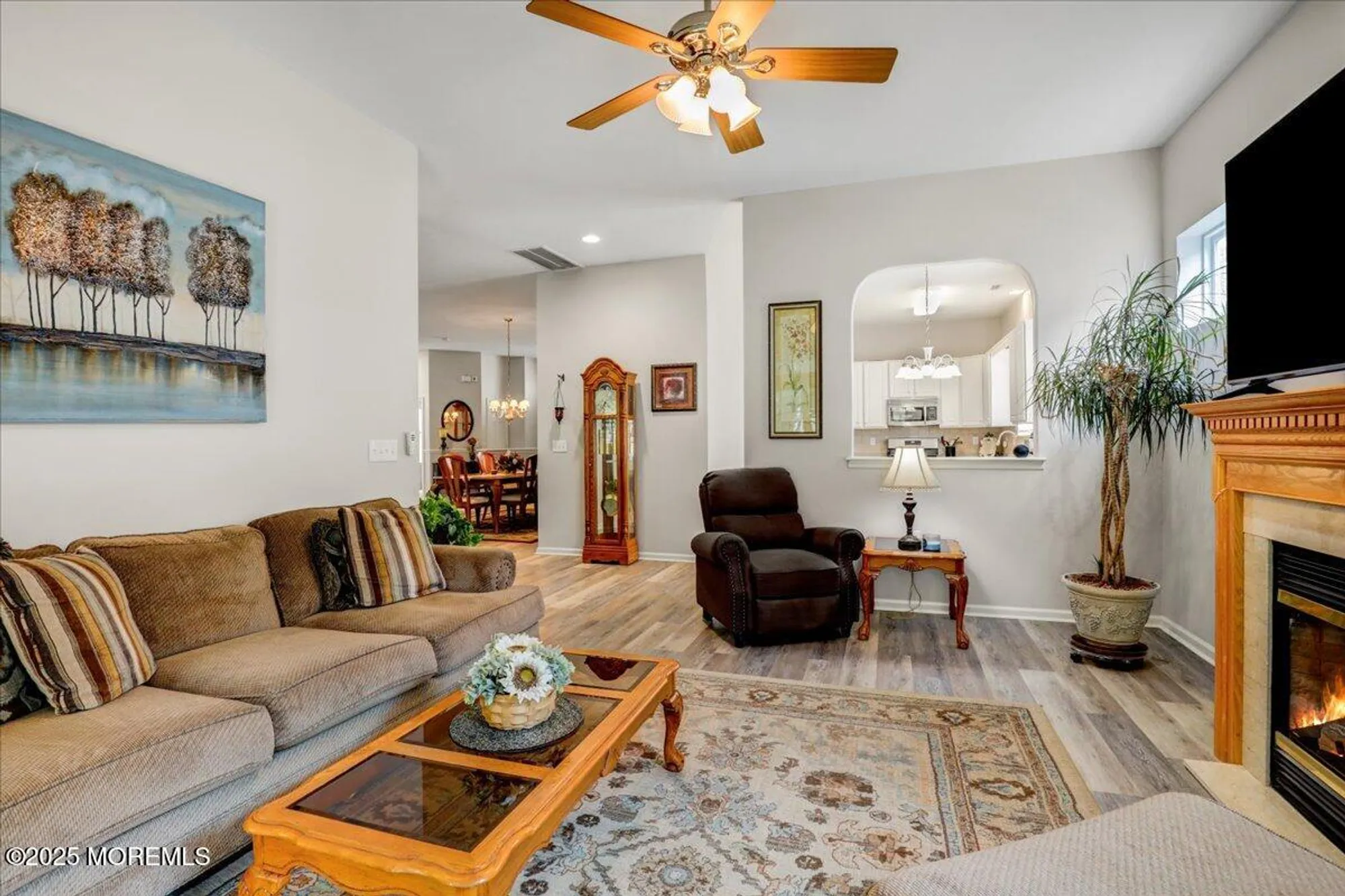 Property Slideshow image 12 of 45 | 34 spyglass dr, Jackson, NJ, 08527