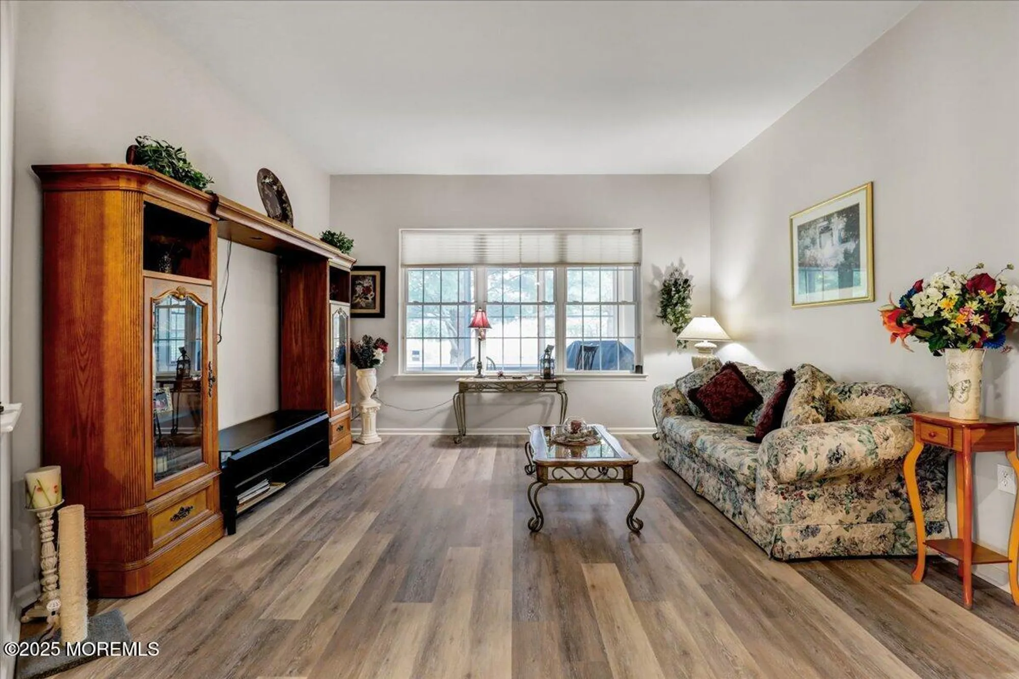 Property Slideshow image 9 of 45 | 34 spyglass dr, Jackson, NJ, 08527