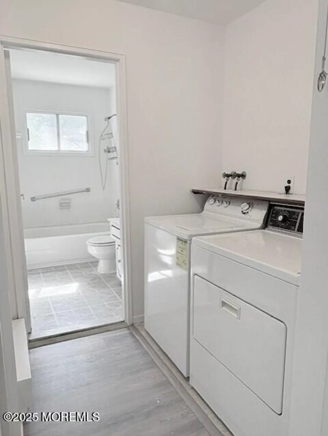 Property Slideshow image 9 of 29 | 5 indiana way, Whiting, NJ, 08759