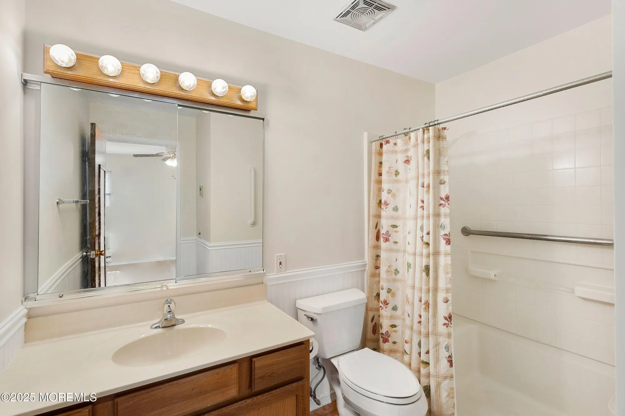 Property Slideshow image 13 of 28 | 1b potomac ln, Whiting, NJ, 08759