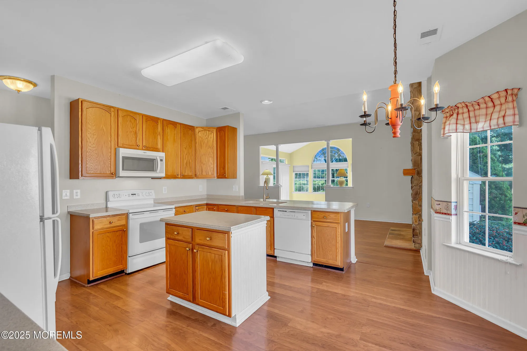 Property Slideshow image 14 of 54 | 16 belmar blvd, Waretown, NJ, 08758