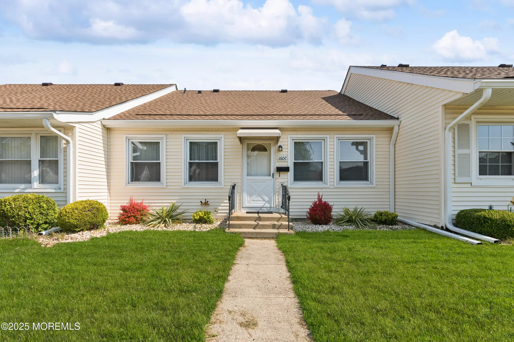 Property Slideshow image 1 of 30 | 160 rue de st germaine c, Freehold, NJ, 07728