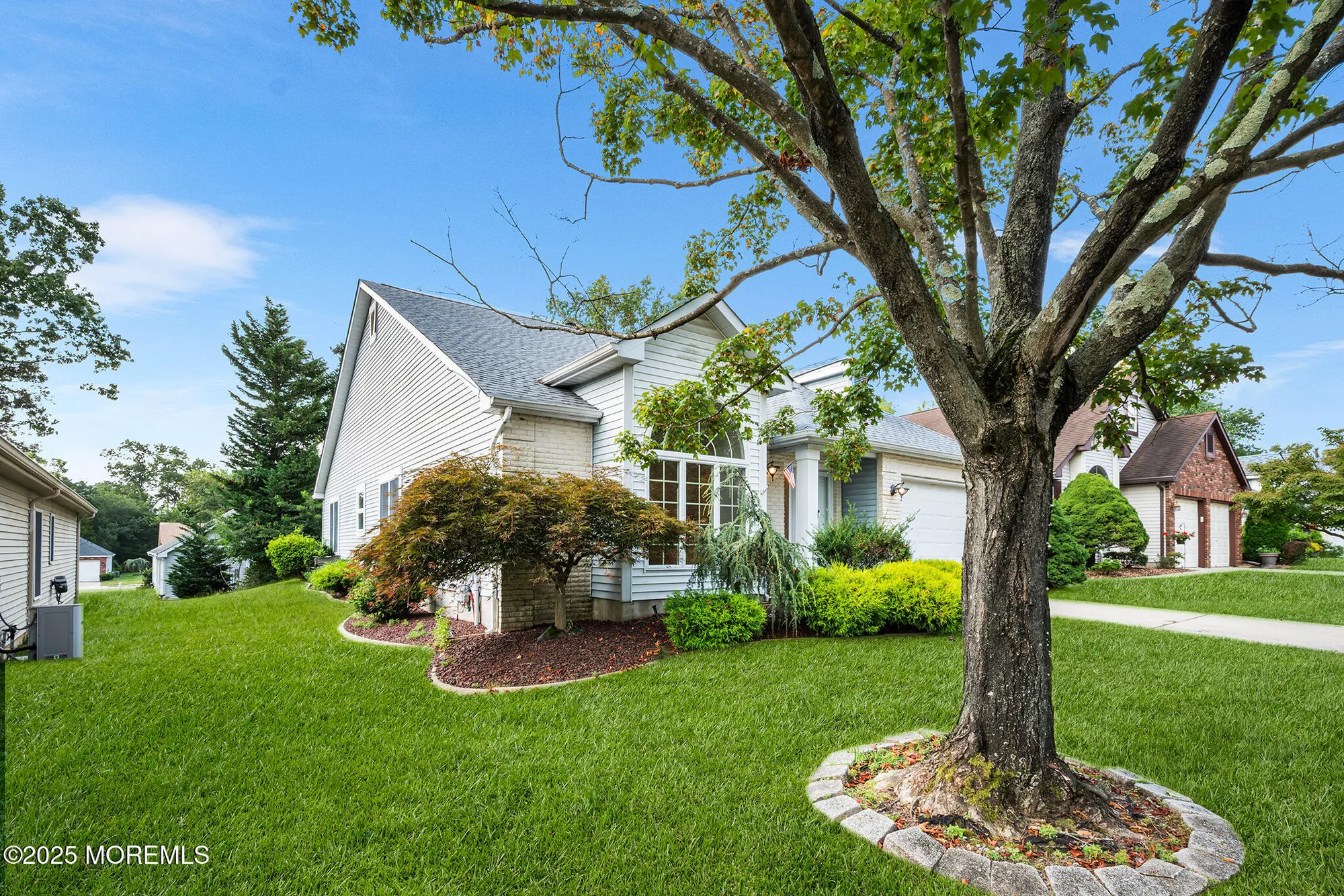 Property Slideshow image 36 of 42 | 1453 forelle ln, Toms River, NJ, 08755