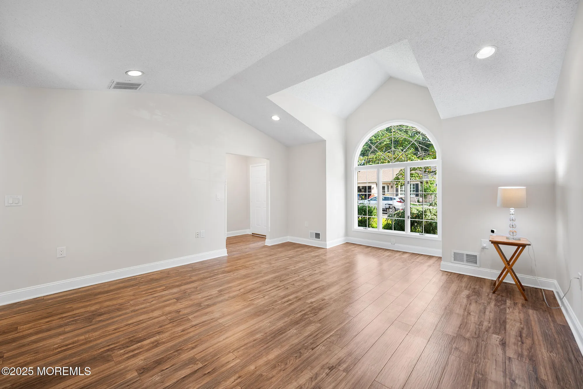 Property Slideshow image 9 of 42 | 1453 forelle ln, Toms River, NJ, 08755