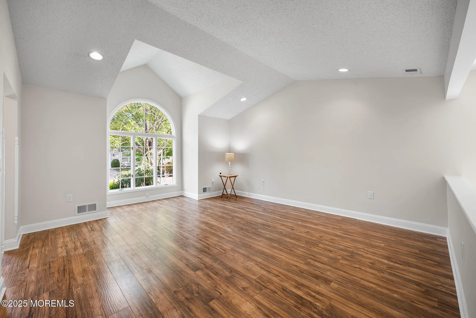 Property Slideshow image 10 of 42 | 1453 forelle ln, Toms River, NJ, 08755