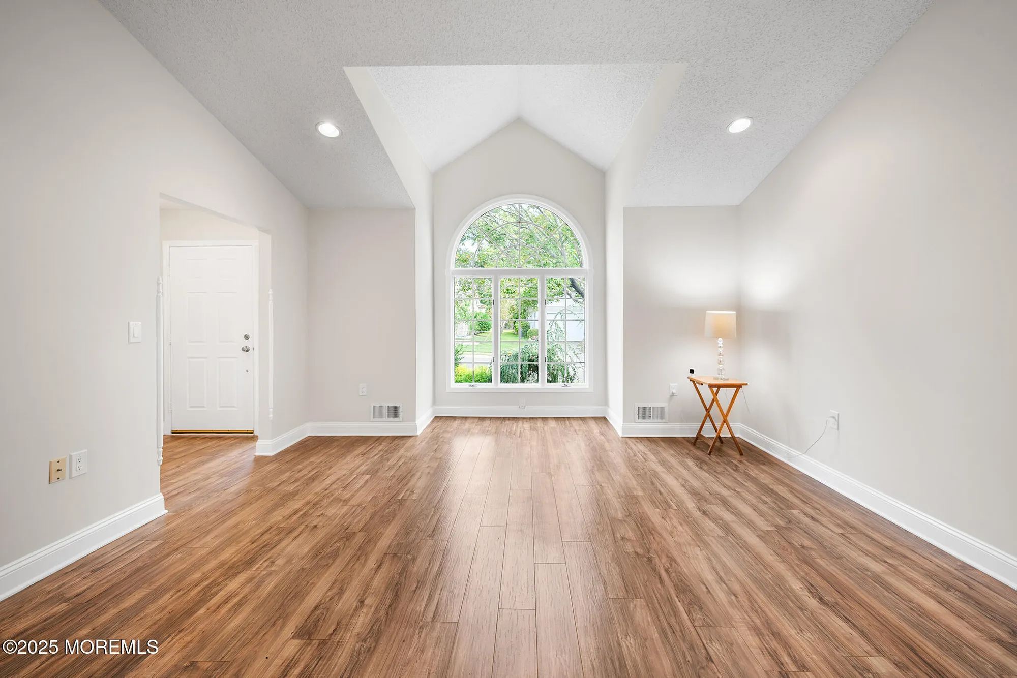 Property Slideshow image 12 of 42 | 1453 forelle ln, Toms River, NJ, 08755