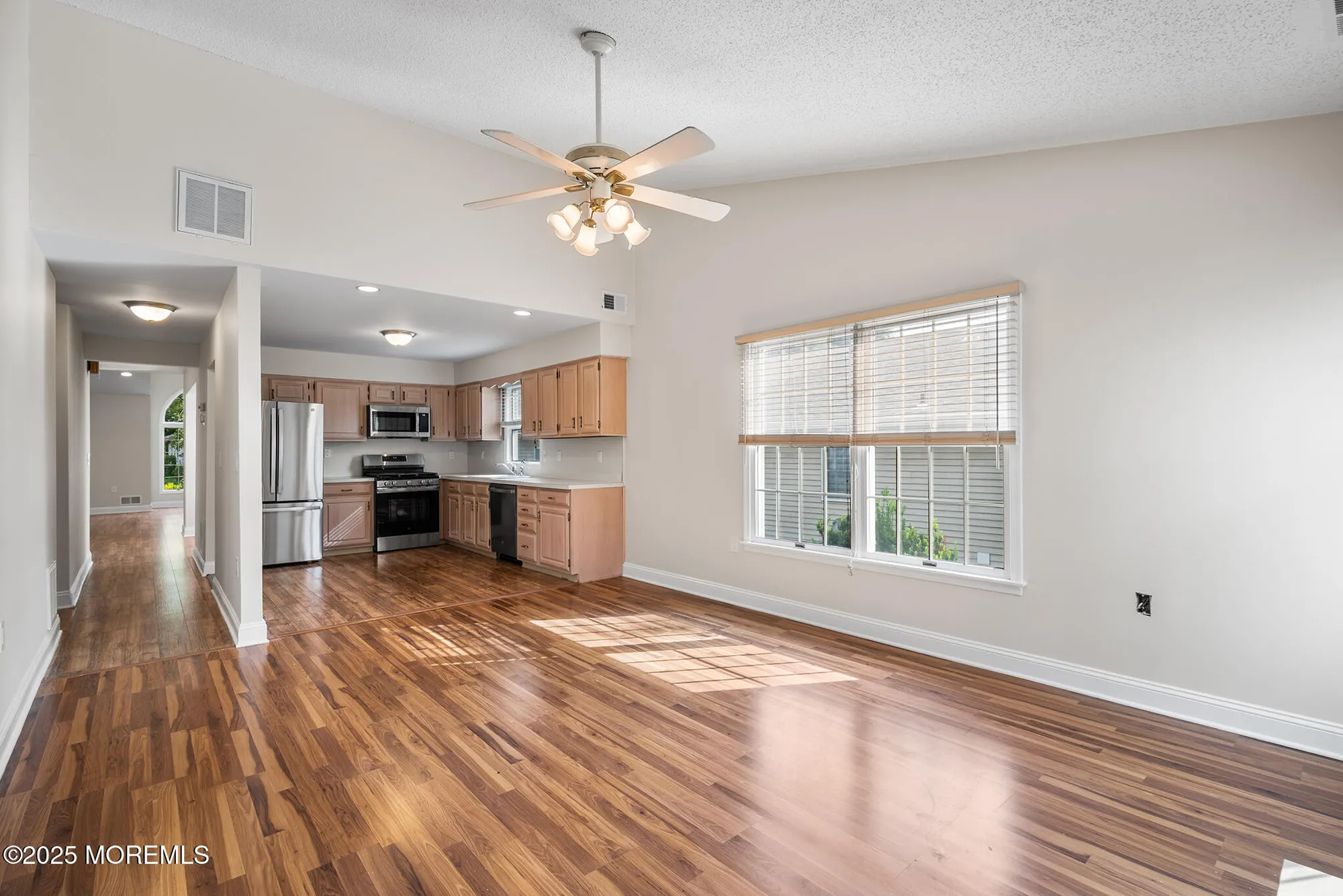 Property Slideshow image 21 of 42 | 1453 forelle ln, Toms River, NJ, 08755