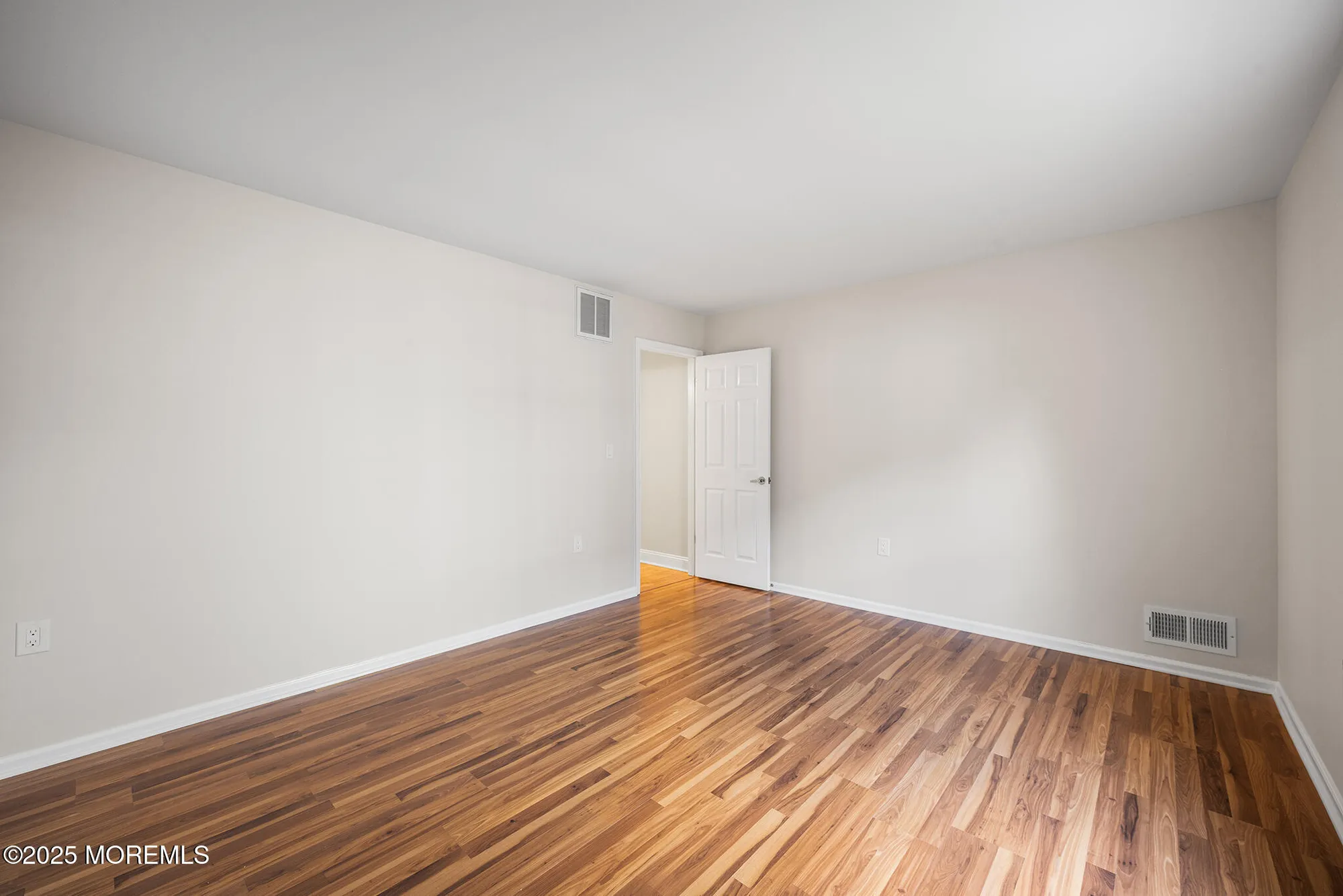 Property Slideshow image 25 of 42 | 1453 forelle ln, Toms River, NJ, 08755