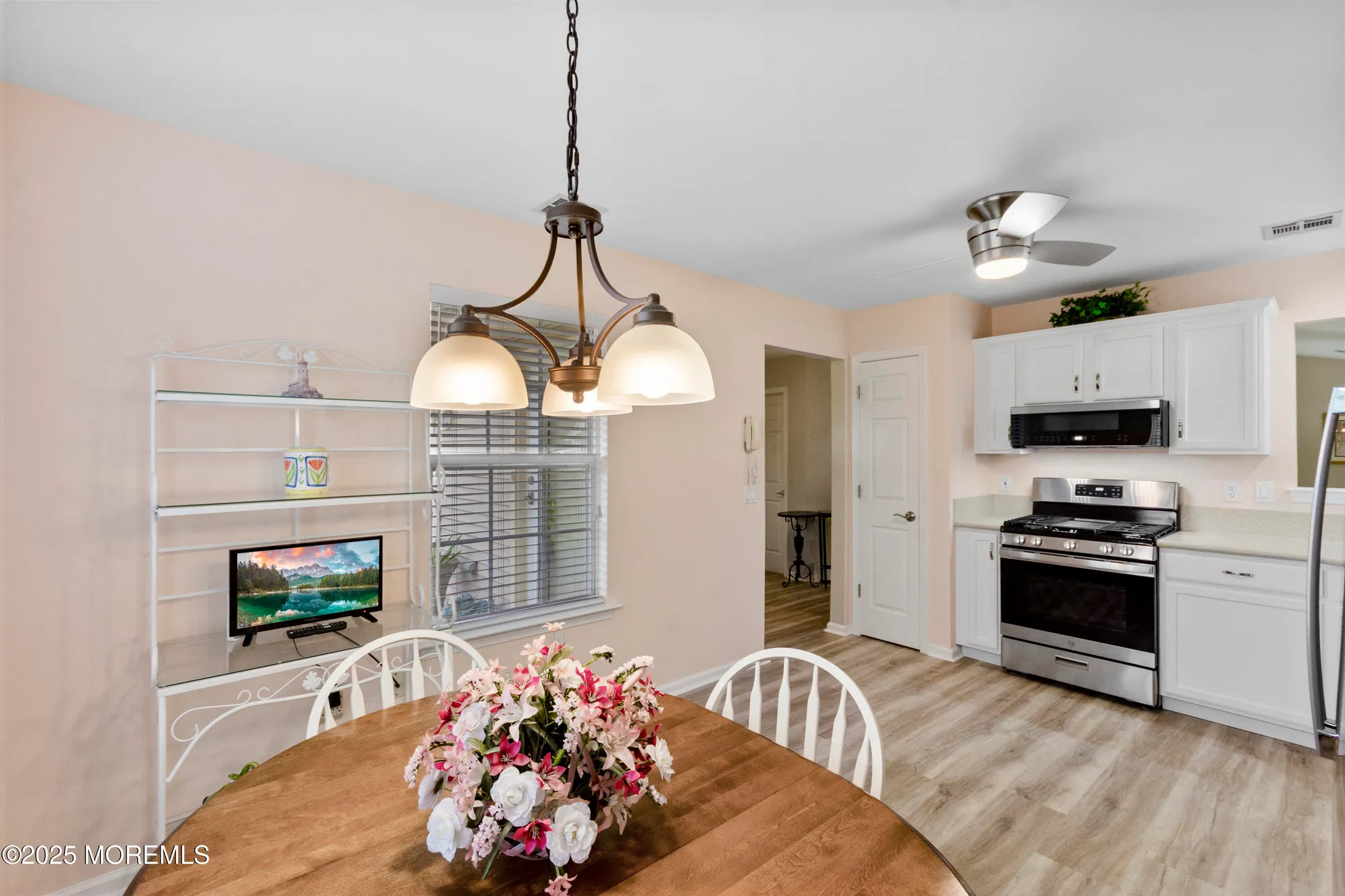 Property Slideshow image 5 of 35 | 2664 silver hill ln, Toms River, NJ, 08755