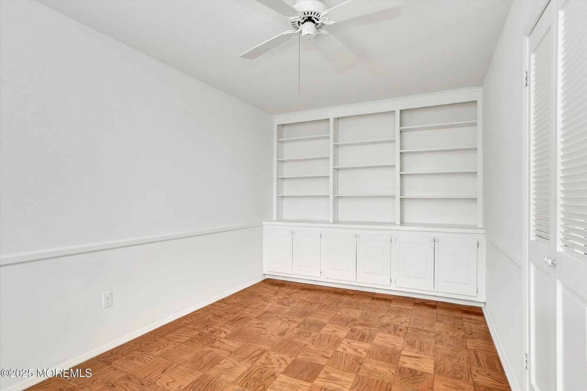 Property Slideshow image 10 of 29 | 55 cheshire sq, Little Silver, NJ, 07739