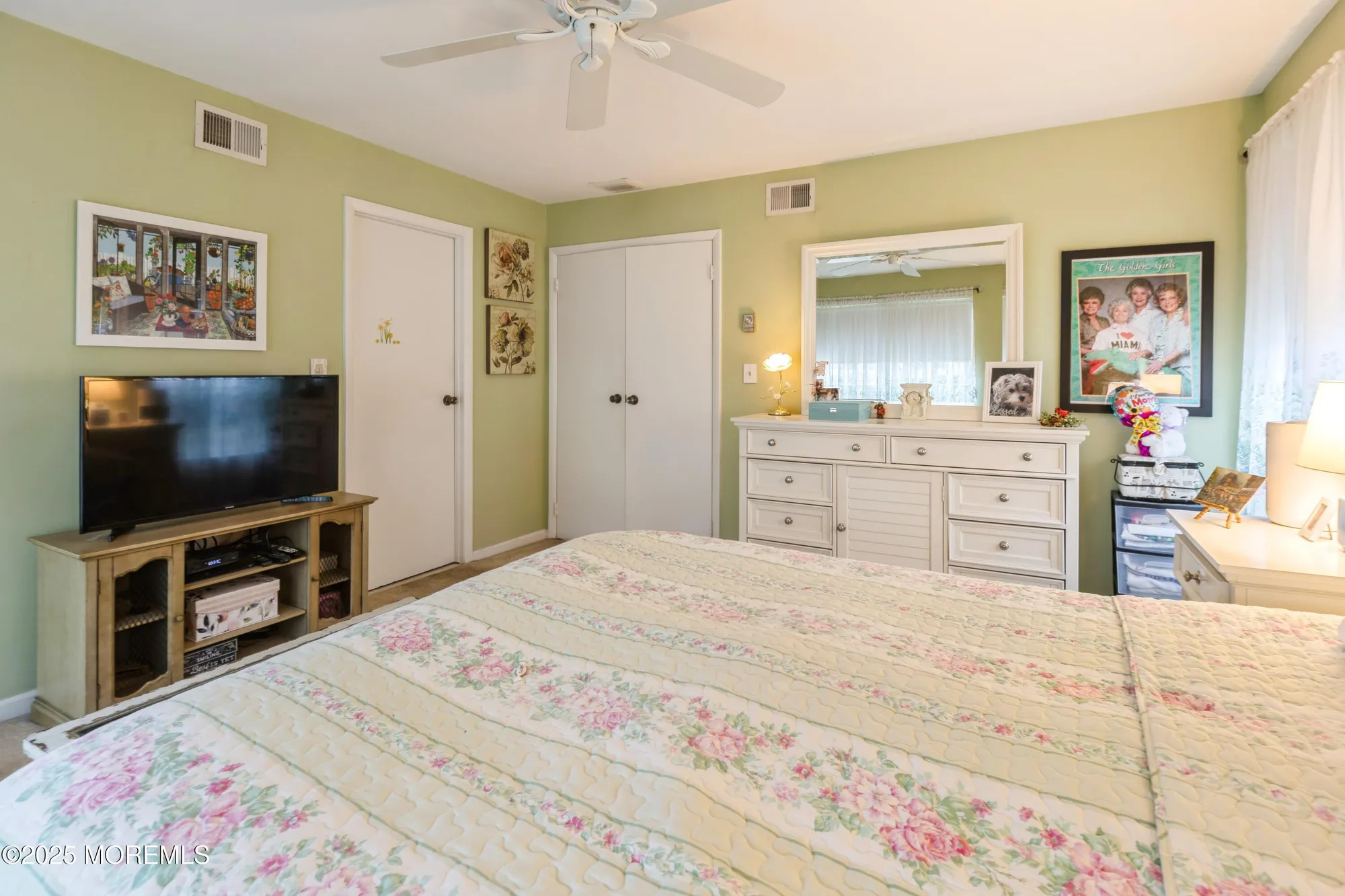Property Slideshow image 18 of 33 | 490b new castle ct, Manchester, NJ, 08759