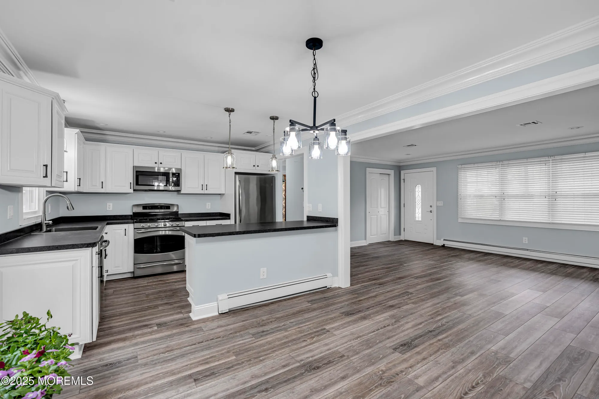 Property Slideshow image 8 of 21 | 135 northumberland dr, Toms River, NJ, 08757