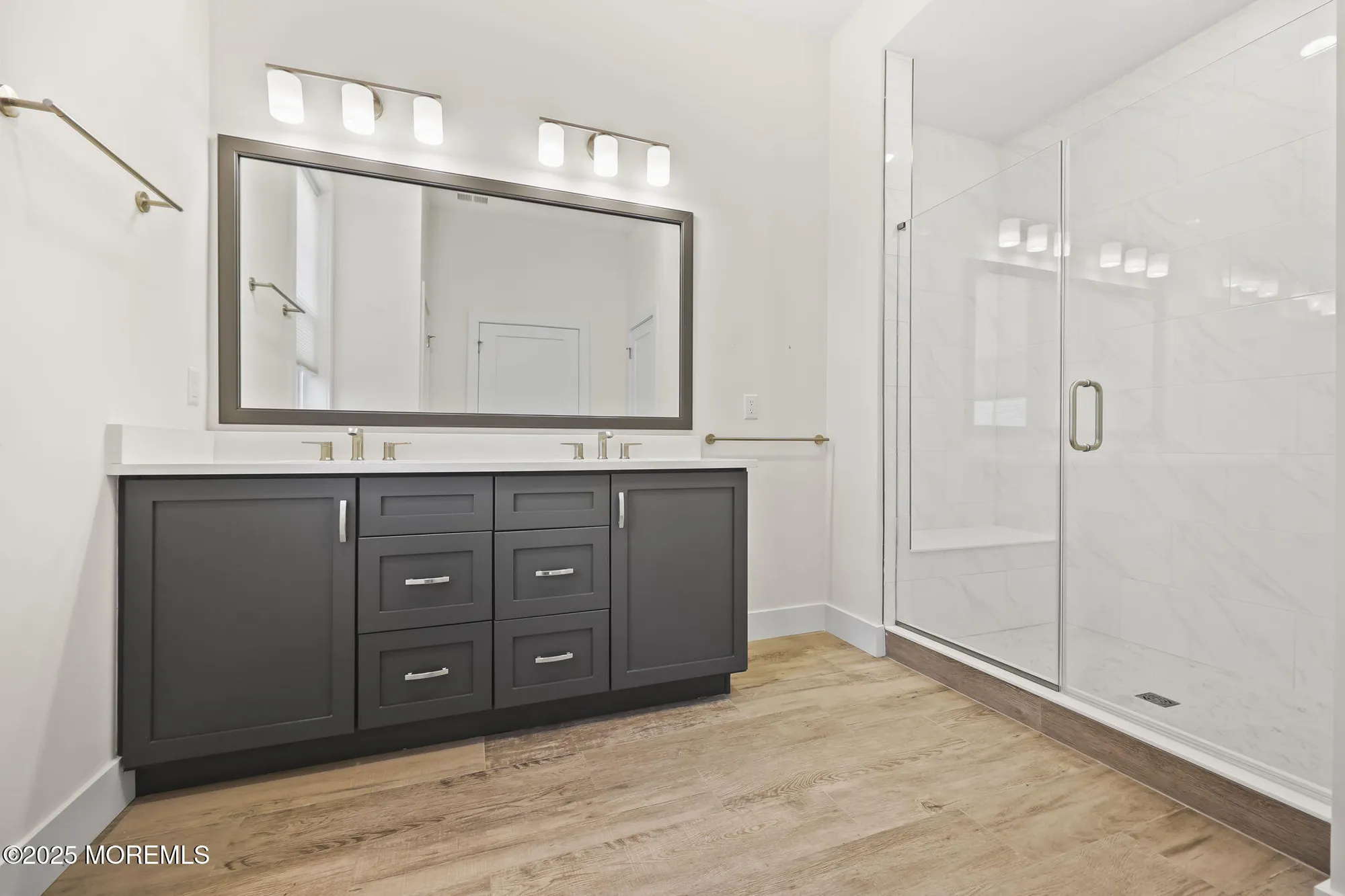 Property Slideshow image 22 of 41 | 5 scarlett ter, Manalapan, NJ, 07726