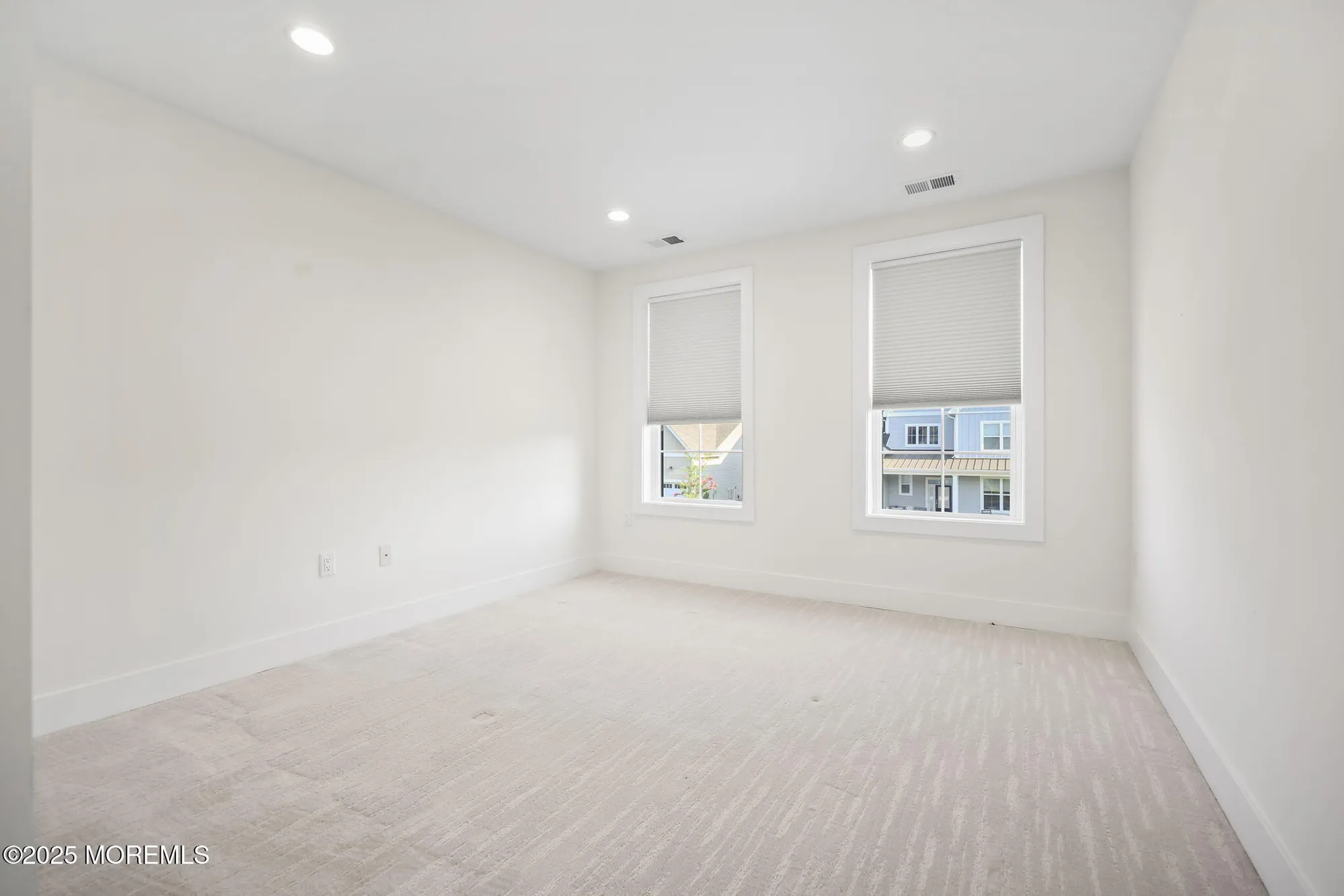 Property Slideshow image 32 of 41 | 5 scarlett ter, Manalapan, NJ, 07726