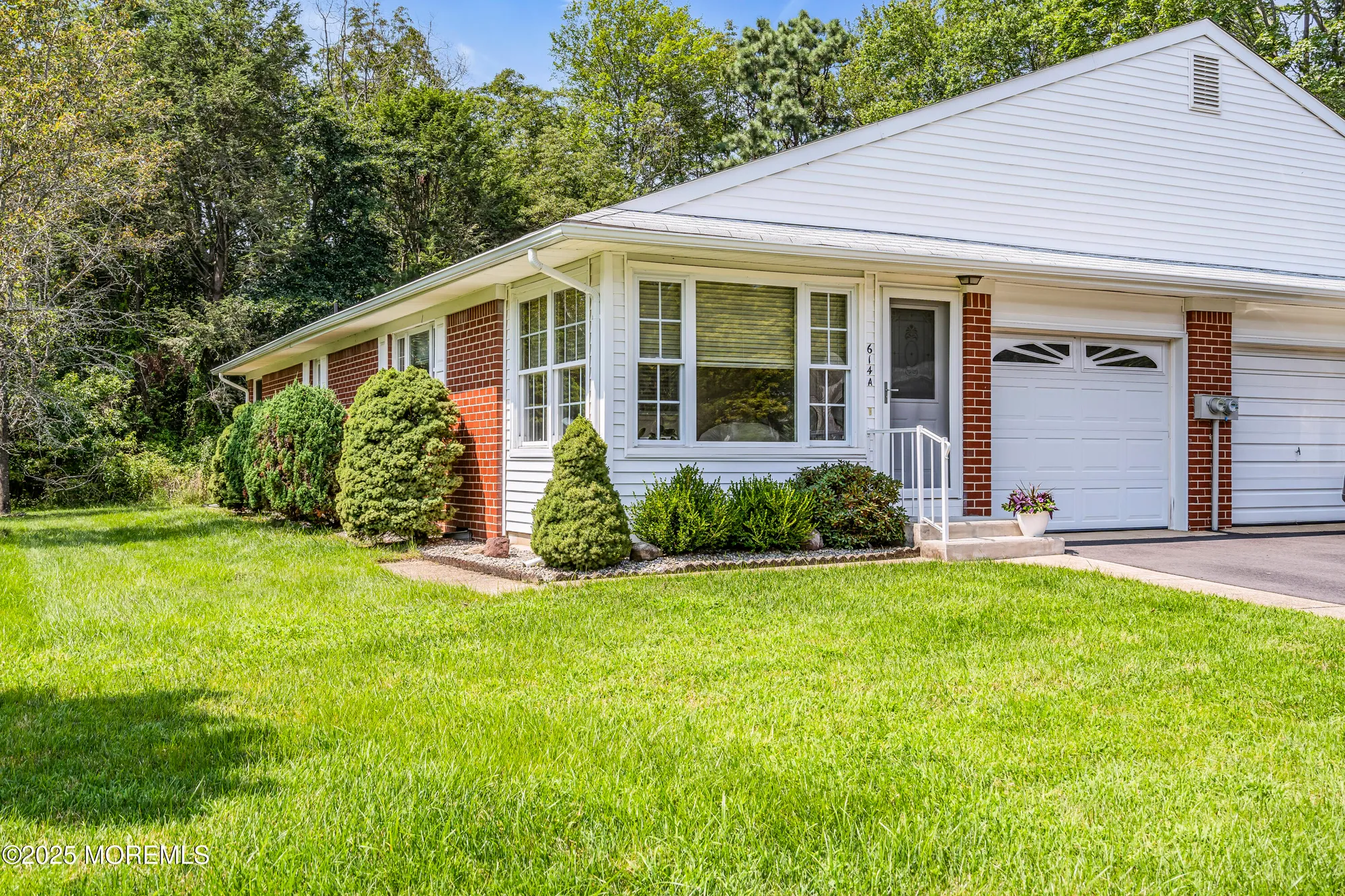 Property Slideshow image 2 of 33 | 614 willow ln a, Whiting, NJ, 08759